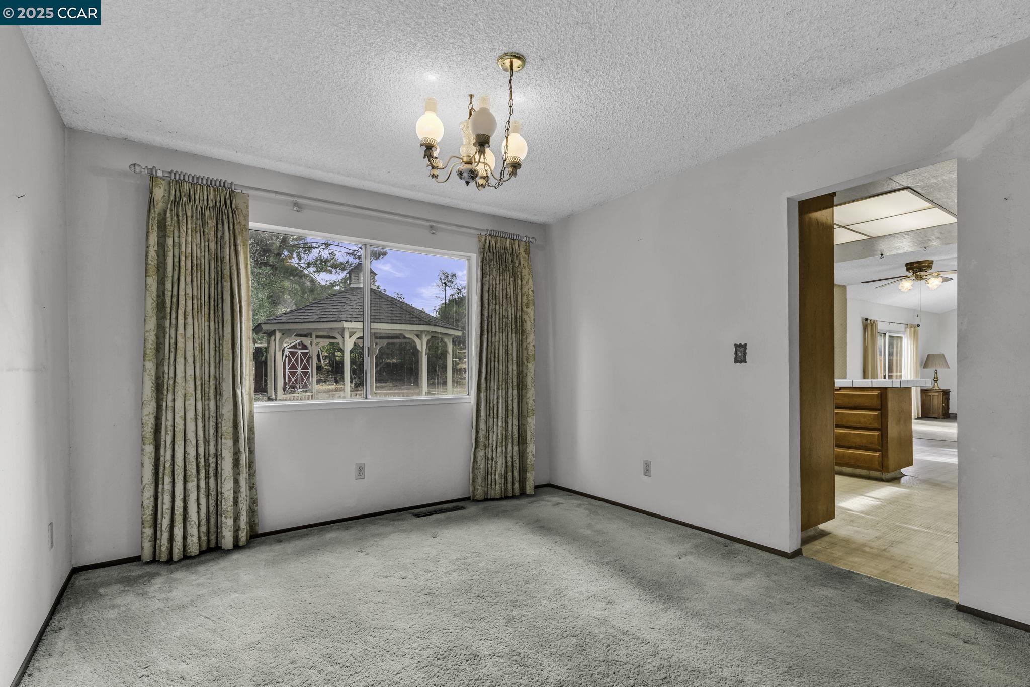 1239 Krona Ln