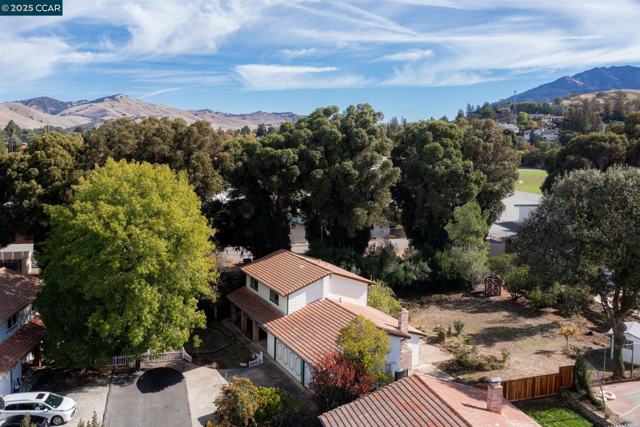1239 Krona Ln
