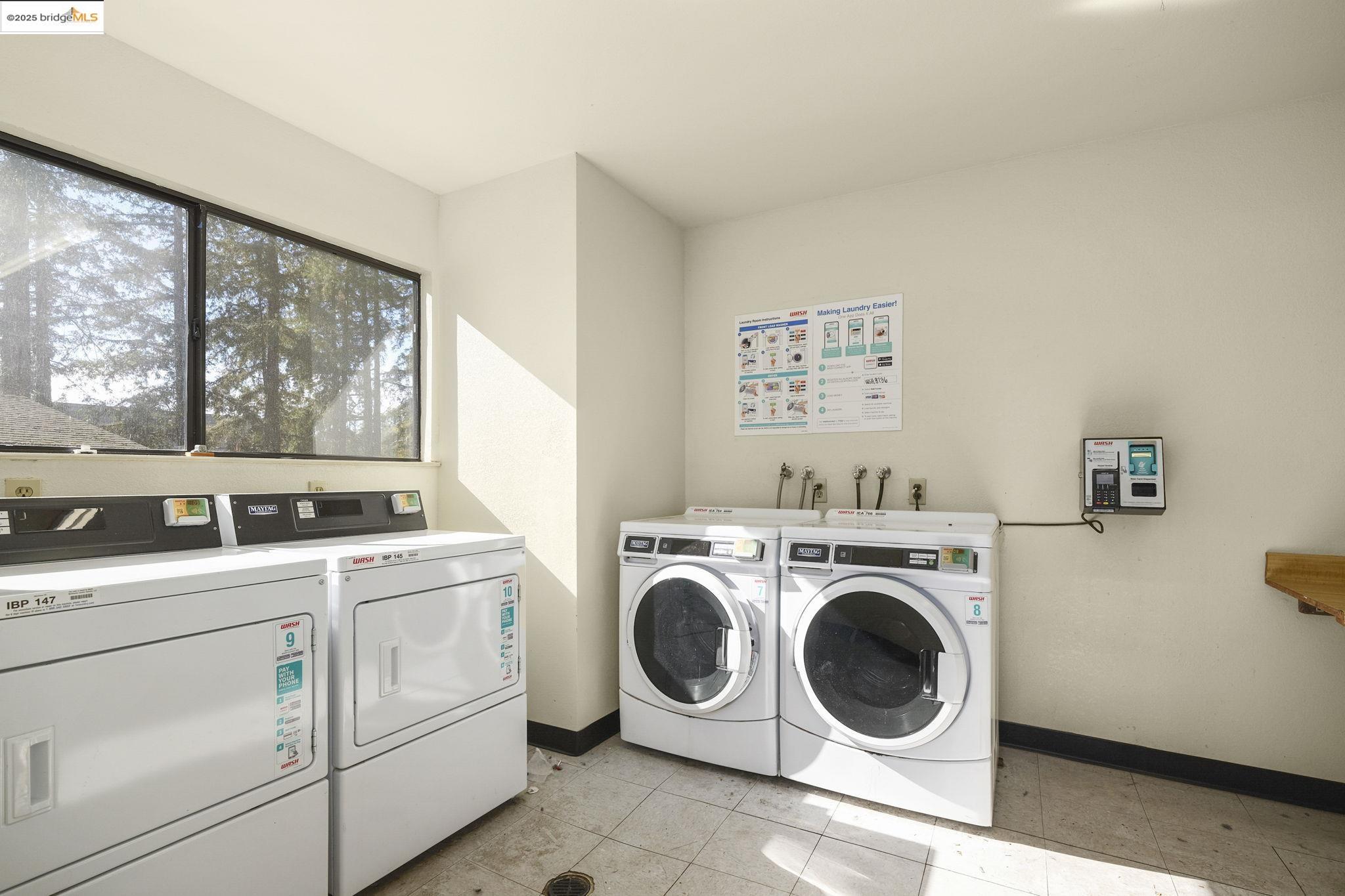 2141 Northwood Cir # B