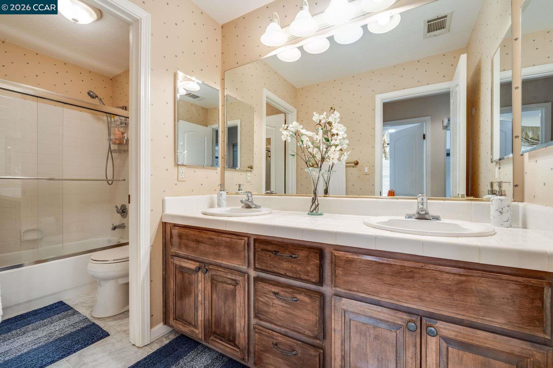 1105 Peacock Creek Drive