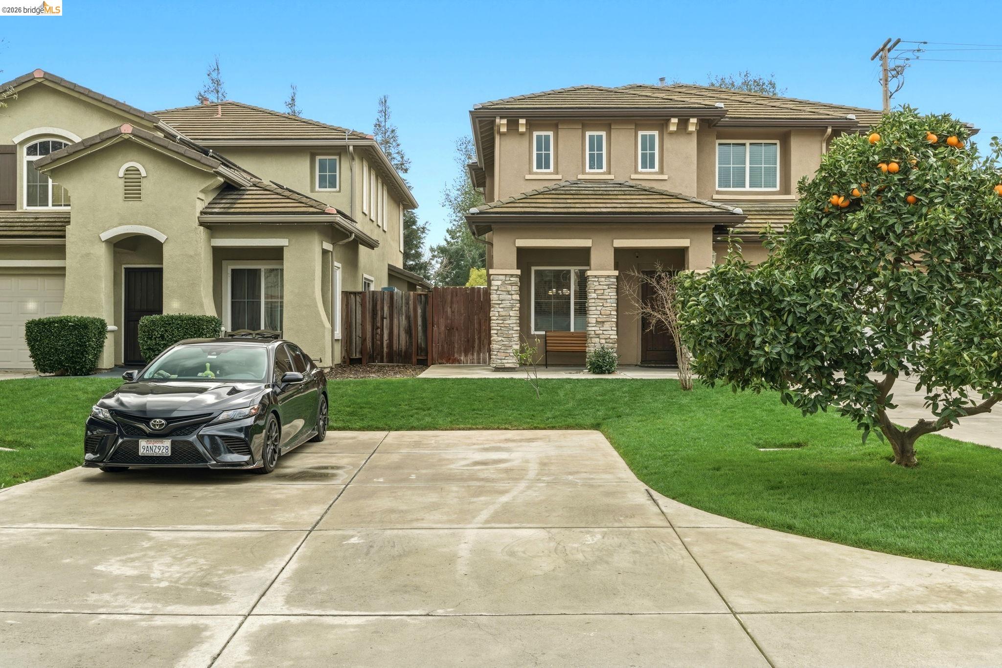 104 Genoa Way