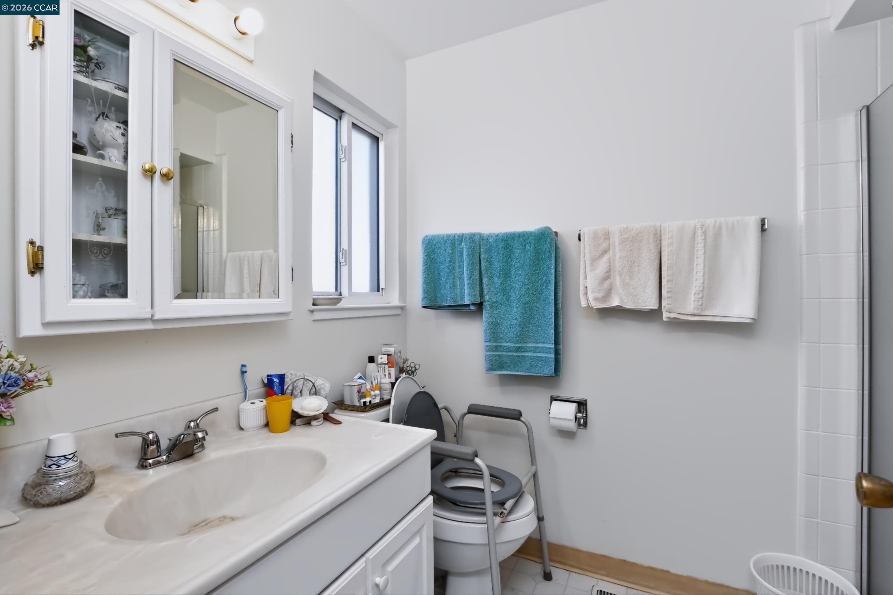 2255 Saint George Dr