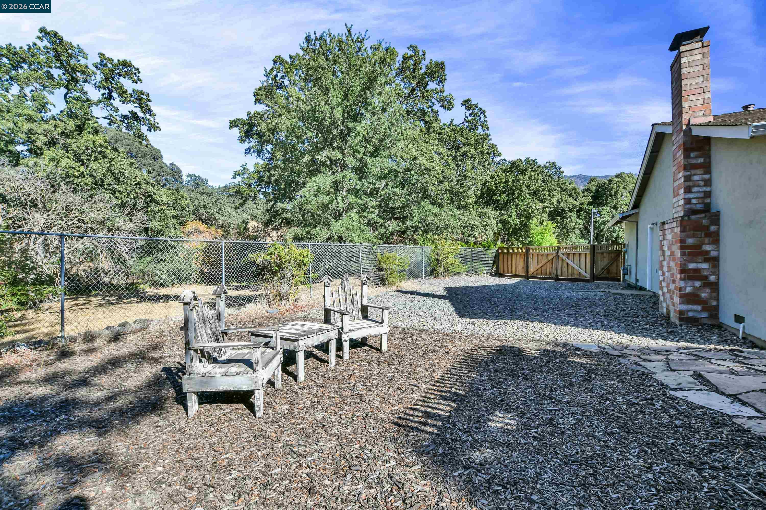 911 Berendsen Ct