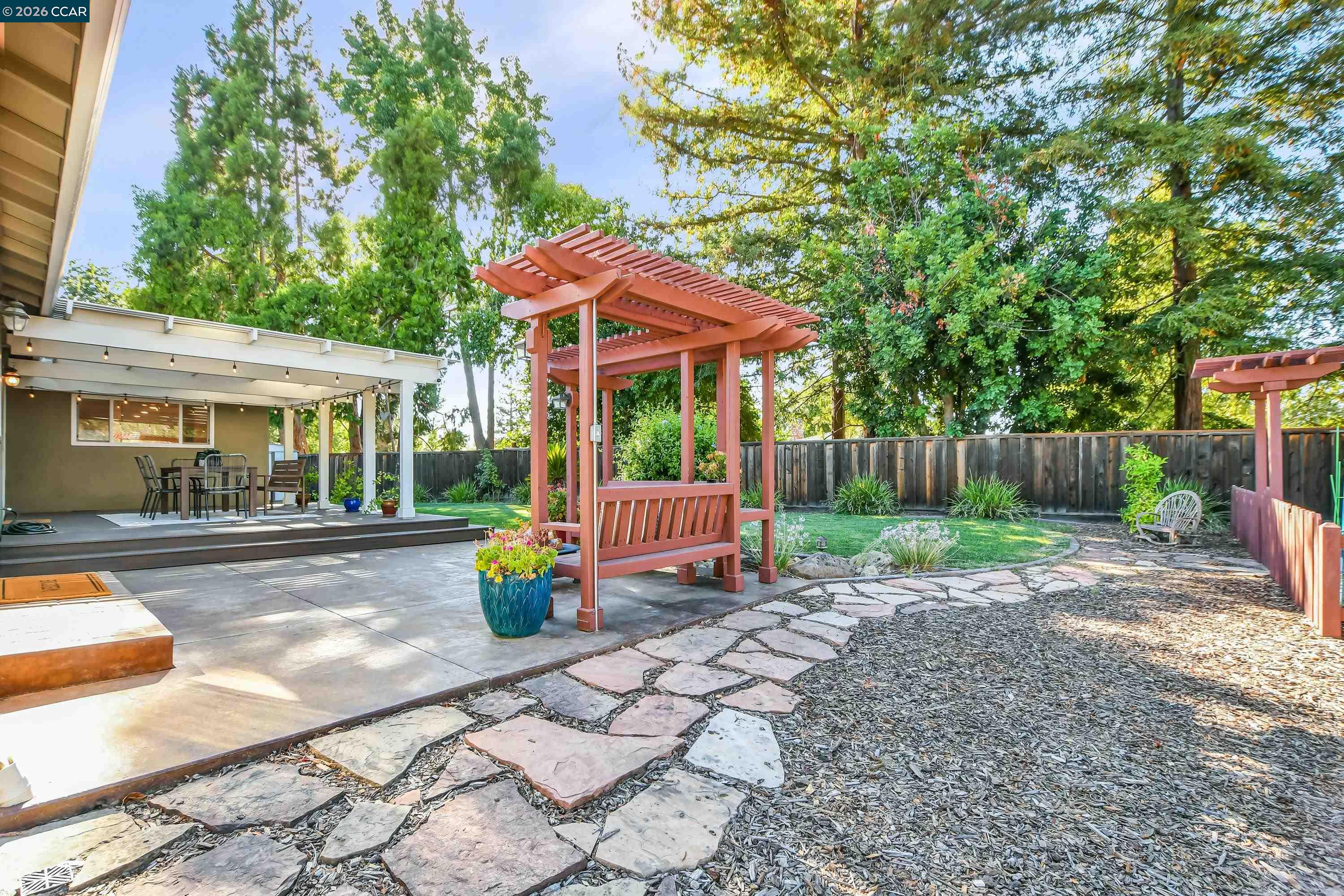 911 Berendsen Ct