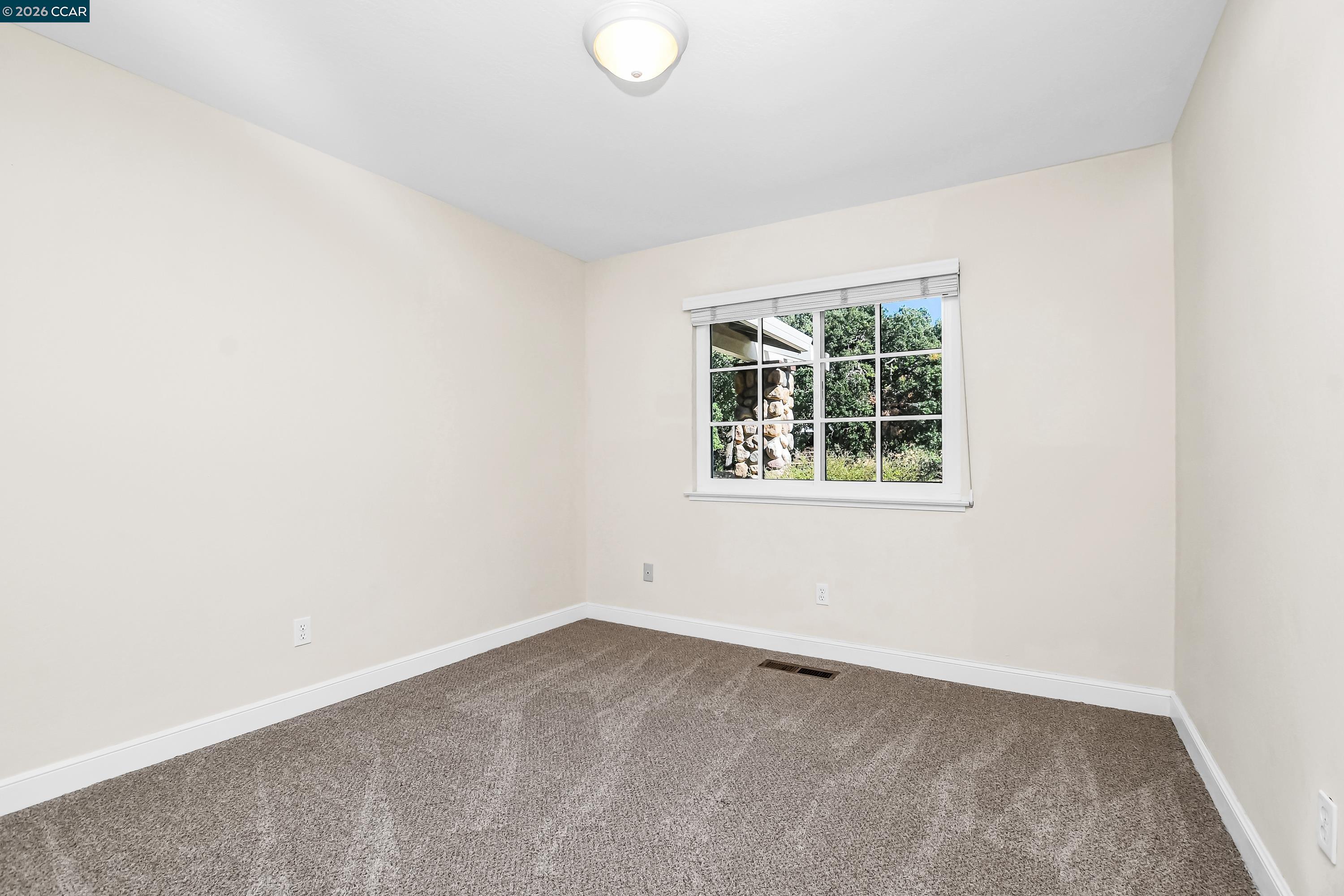 911 Berendsen Ct