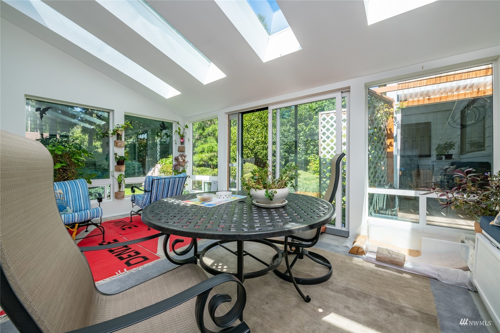 11117 Lake Steilacoom Drive SW