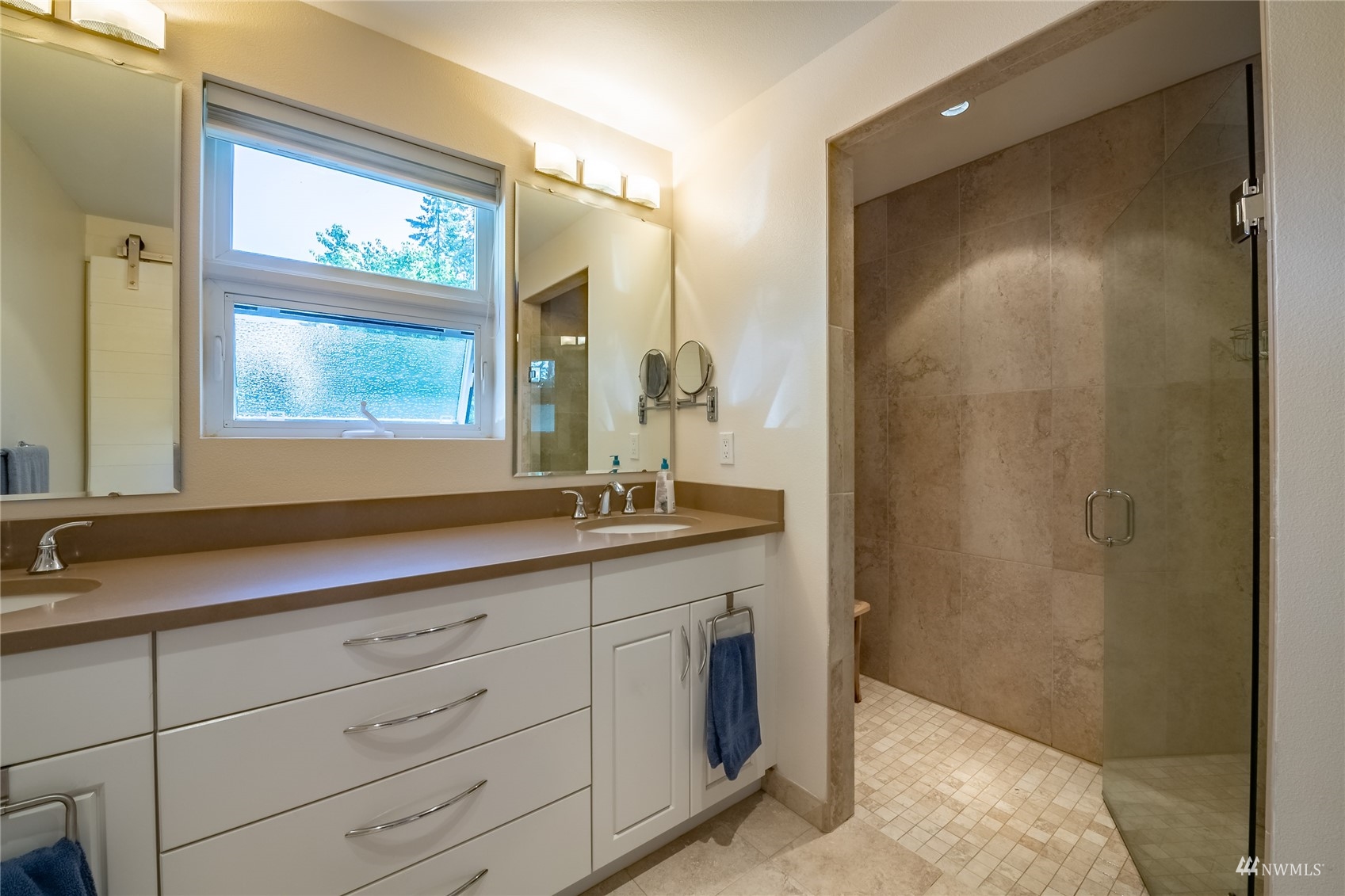 11117 Lake Steilacoom Drive SW