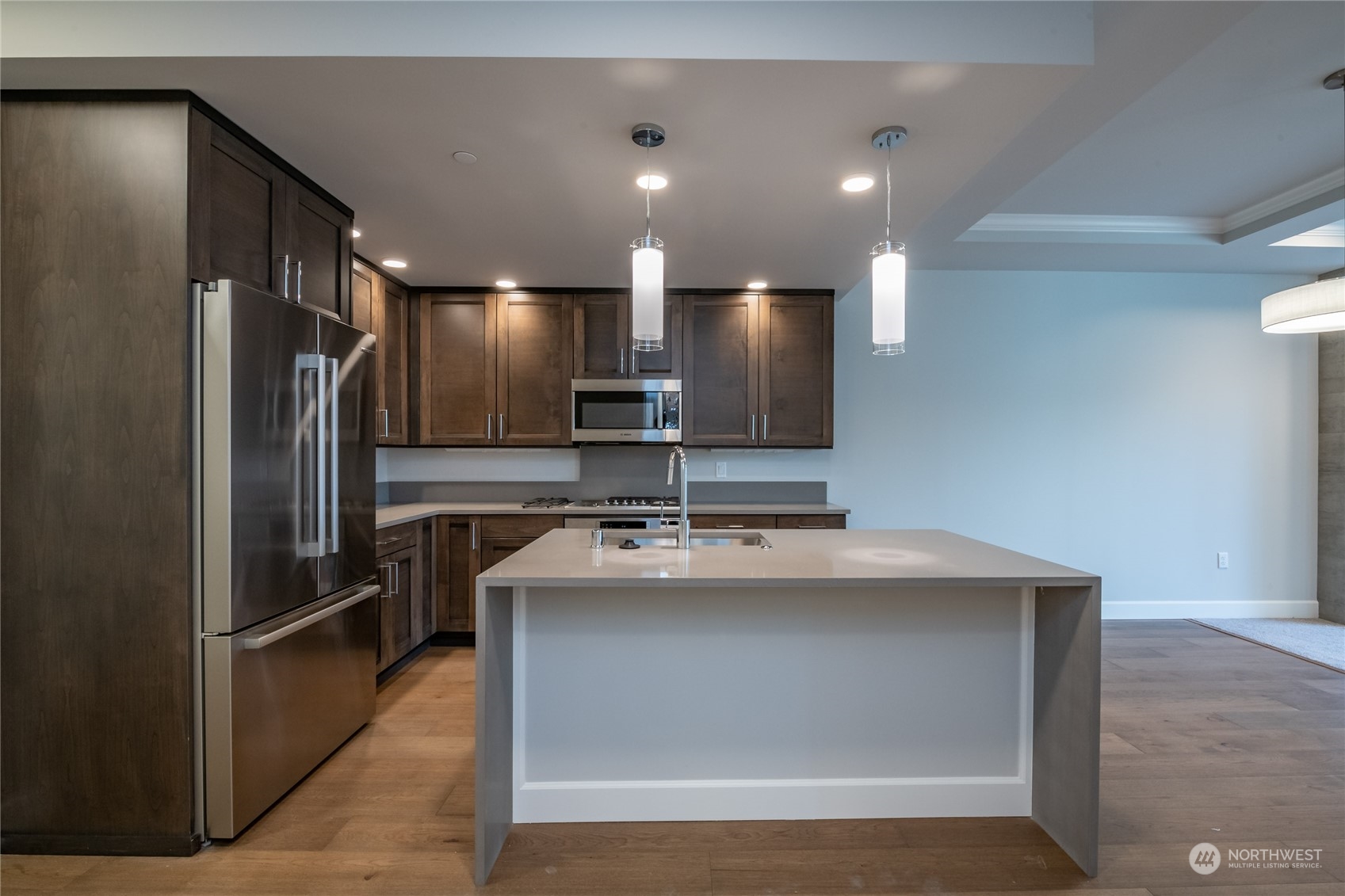 4907 Main Street Unit: 827