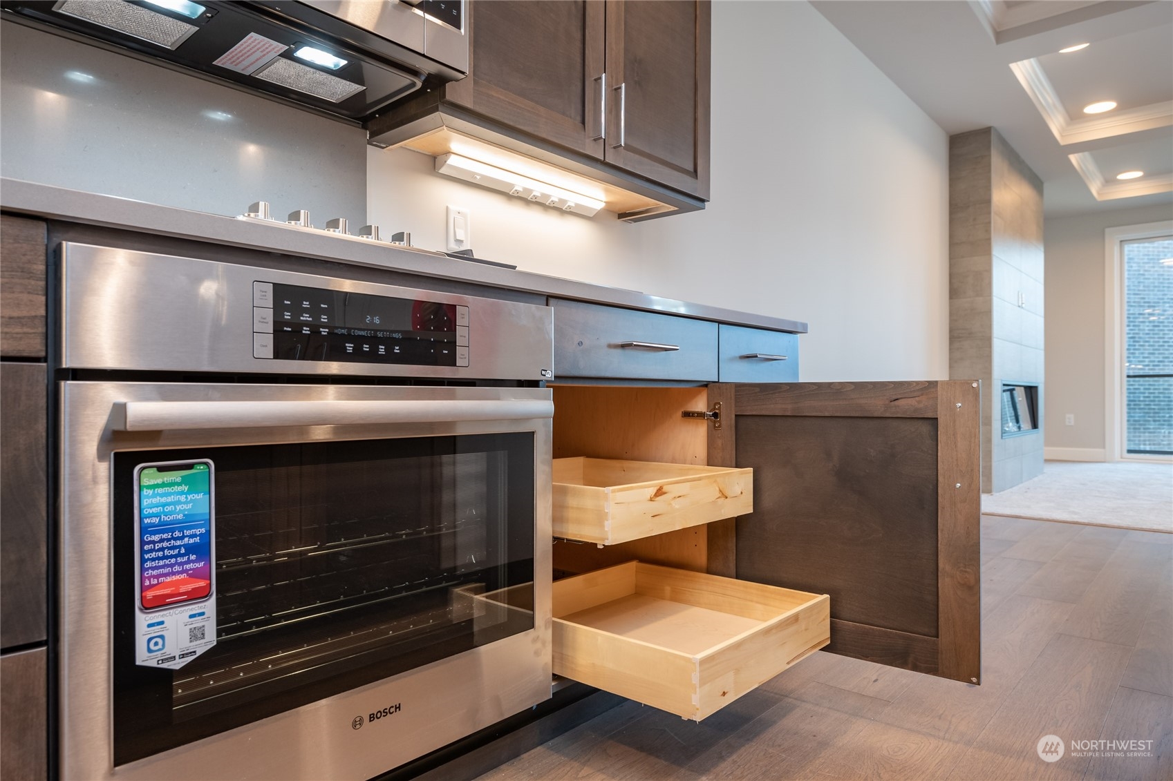 4907 Main Street Unit: 827