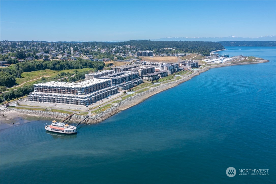 4907 Main Street Unit: 827