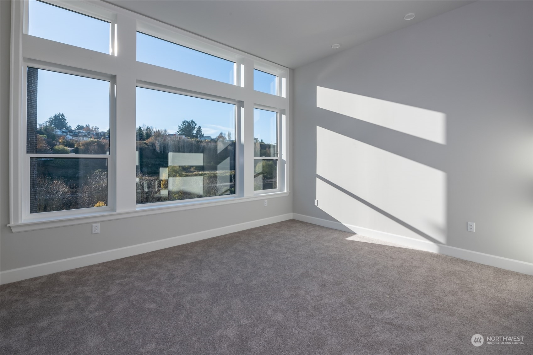 4907 Main Street Unit: 827