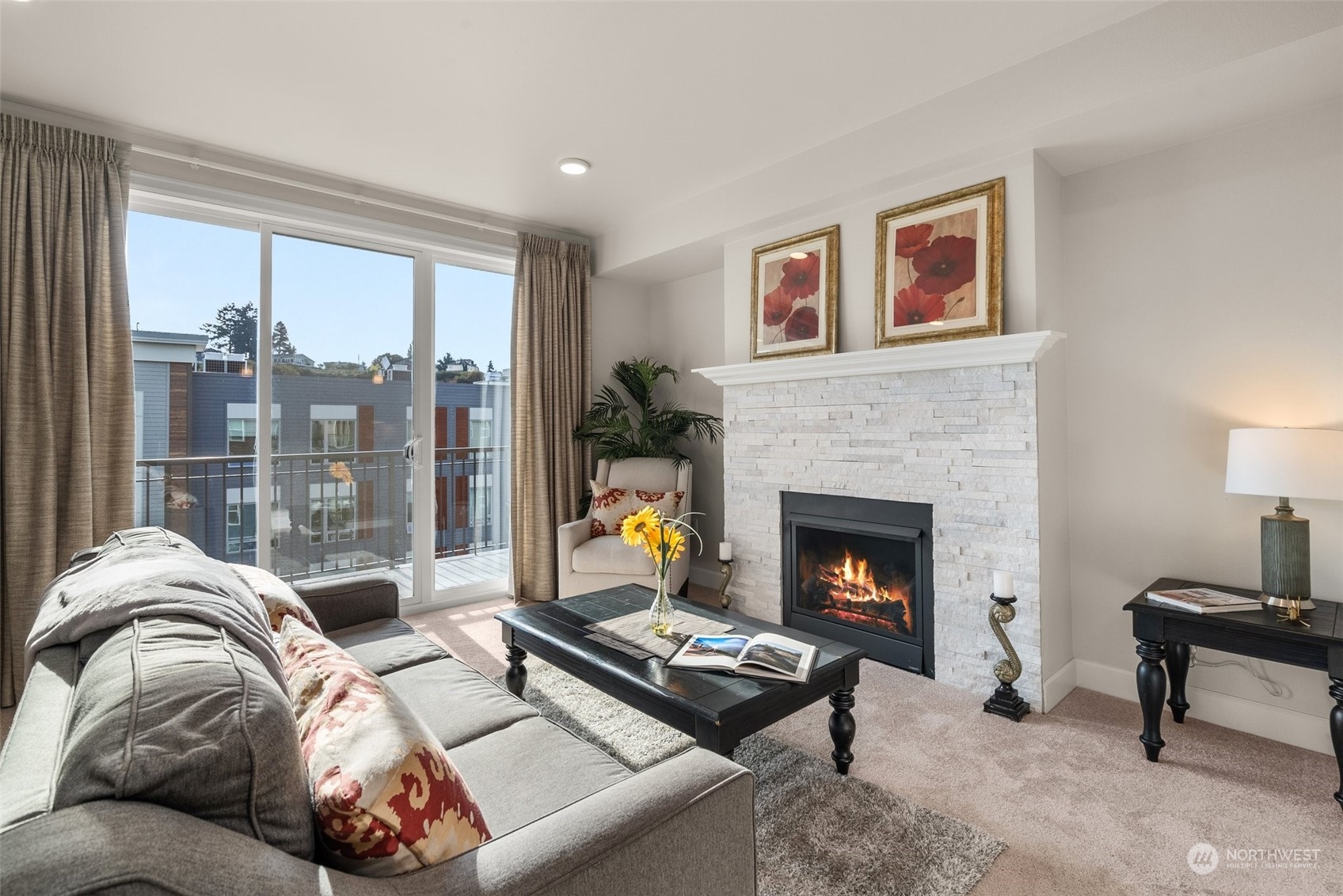 4961 Main Street #819