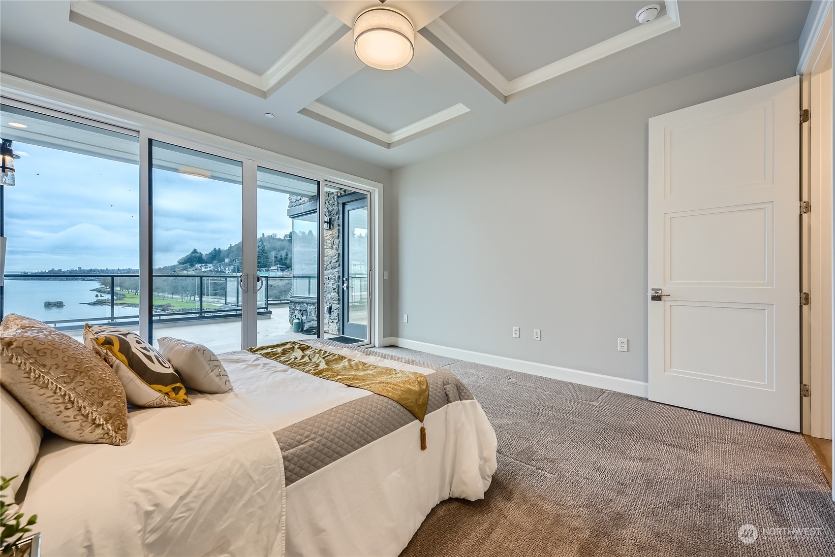 4907 Main Street #415