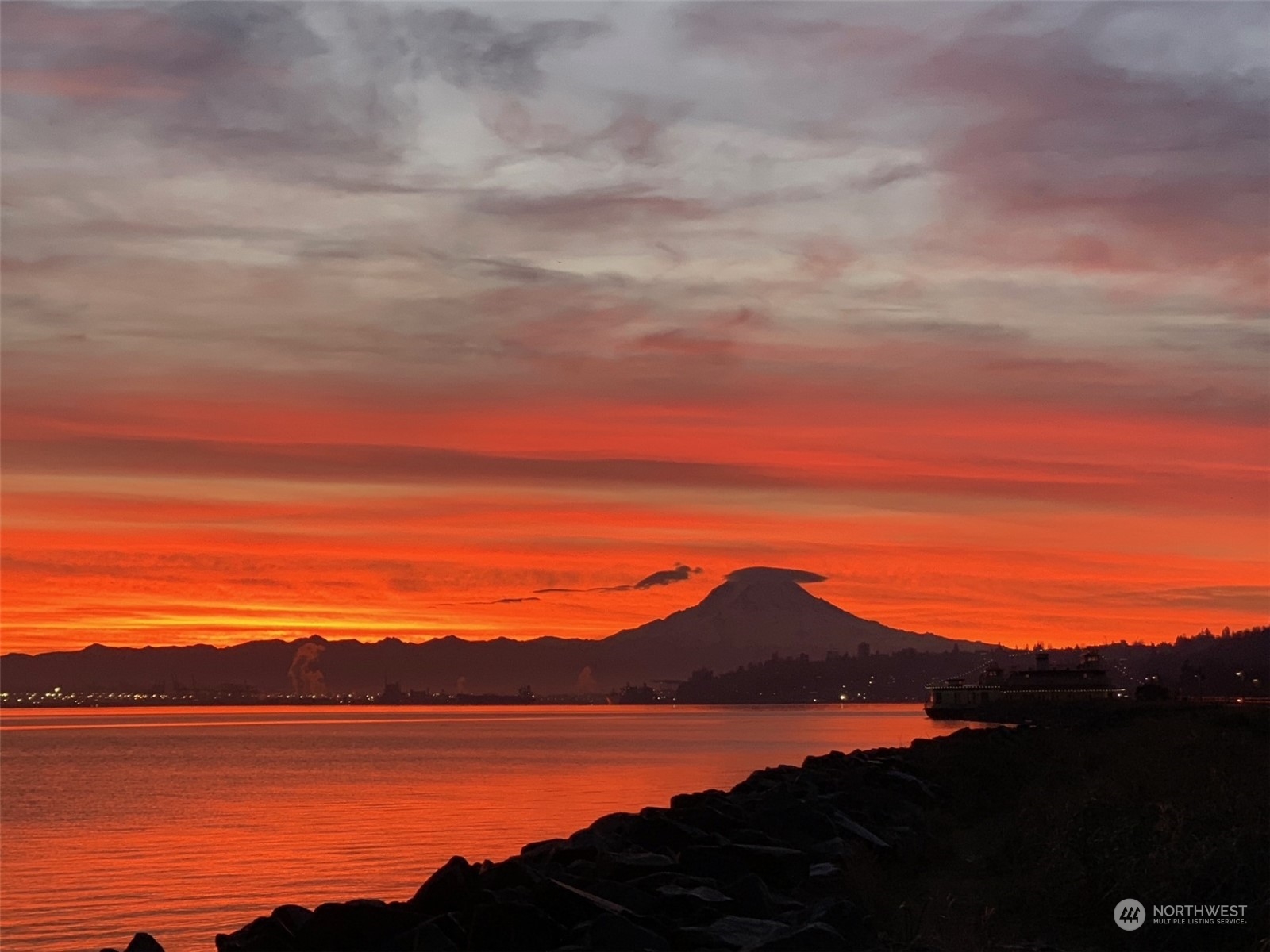 4907 Main Street #415