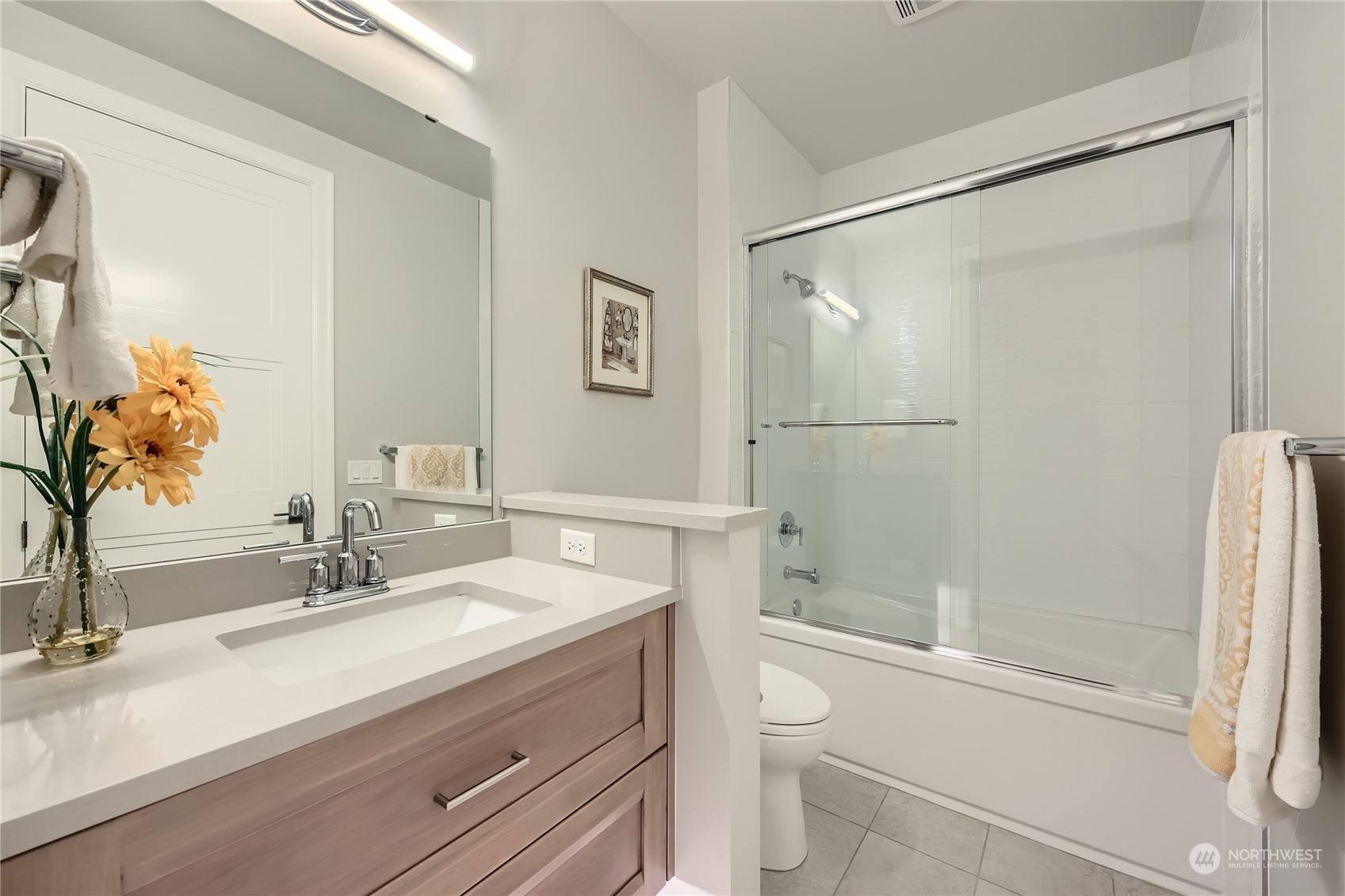 4907 Main Street #415