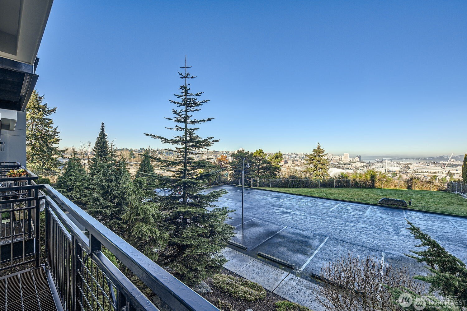 320 E 32nd Street #105