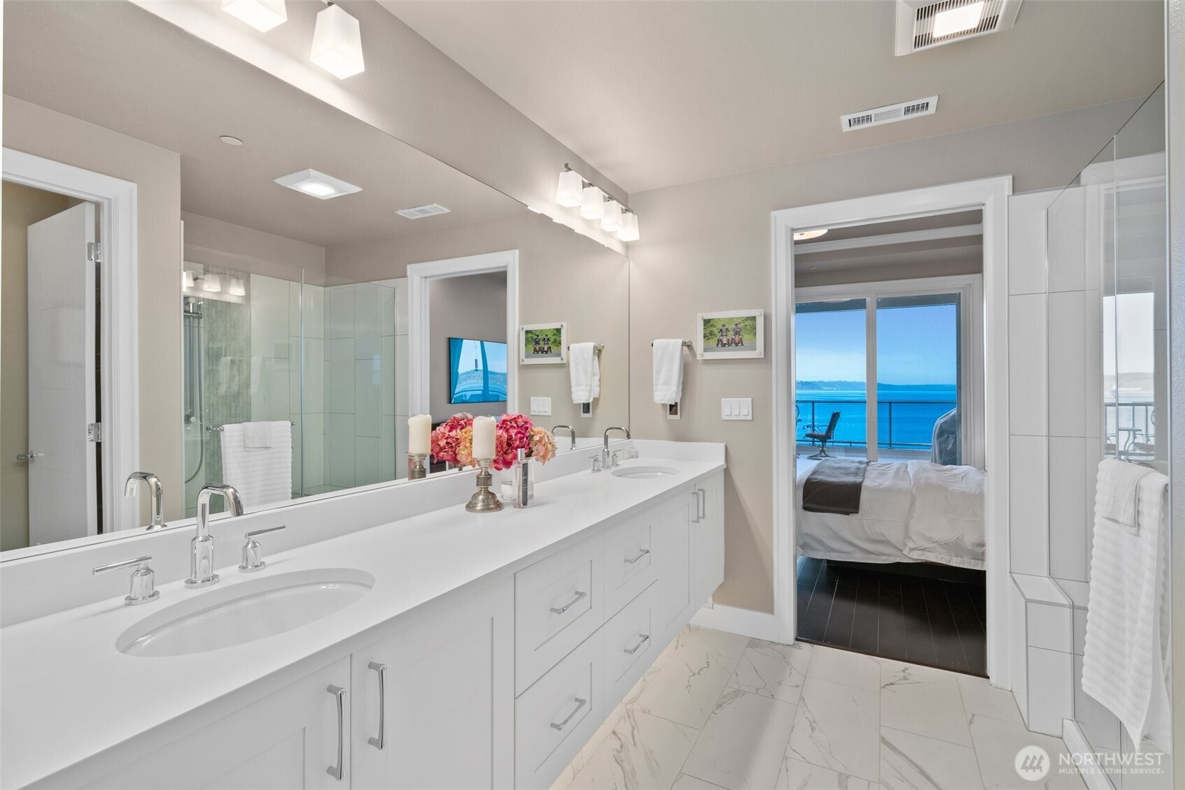 4961 Main Street Unit: 402