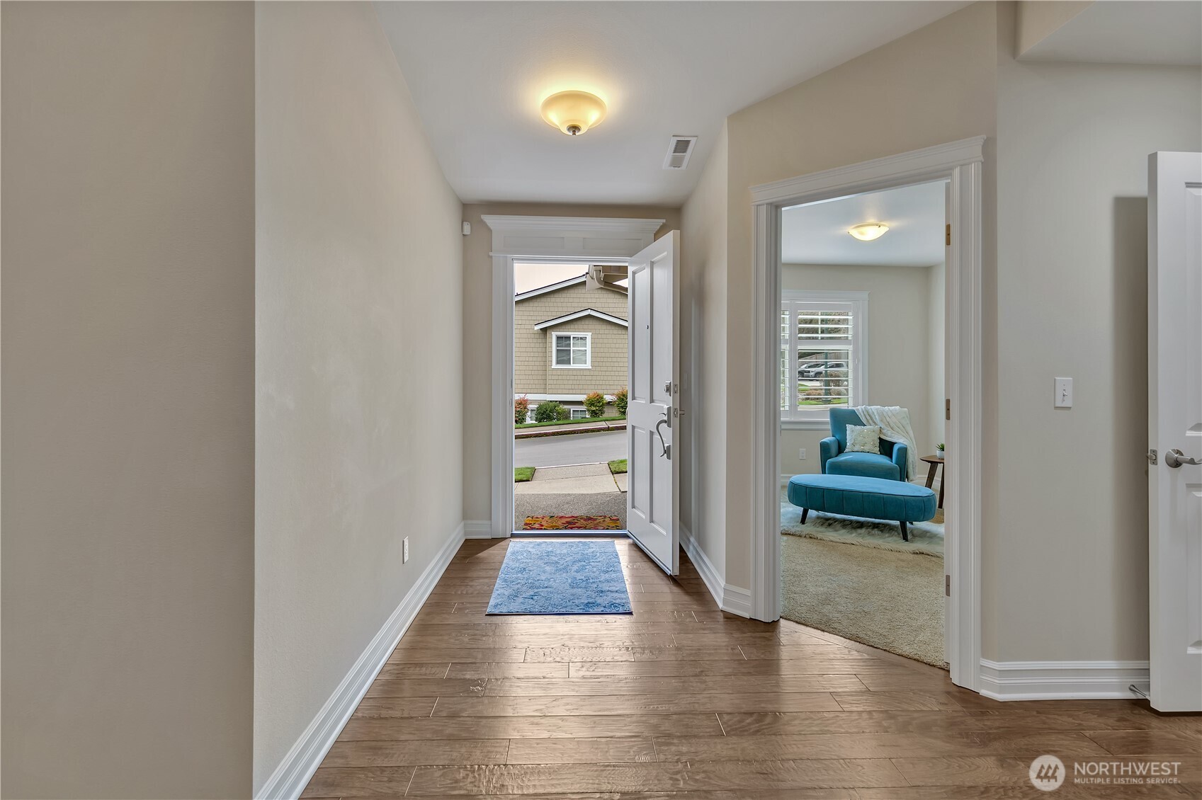 6463 Hunt Highlands Loop