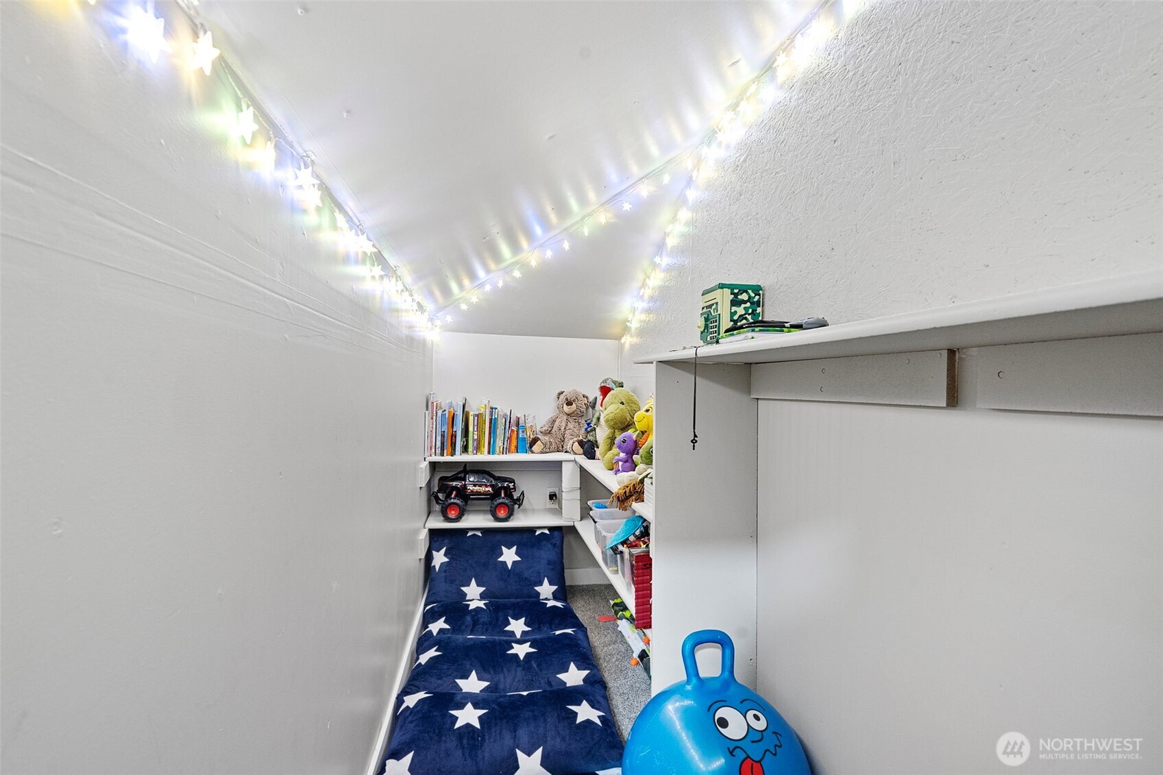 21712 E Terra Lane SE