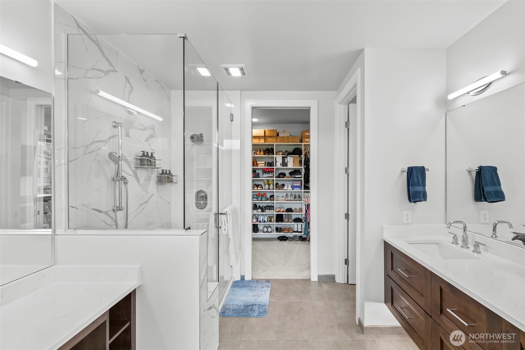 4907 Main Street Unit: 830