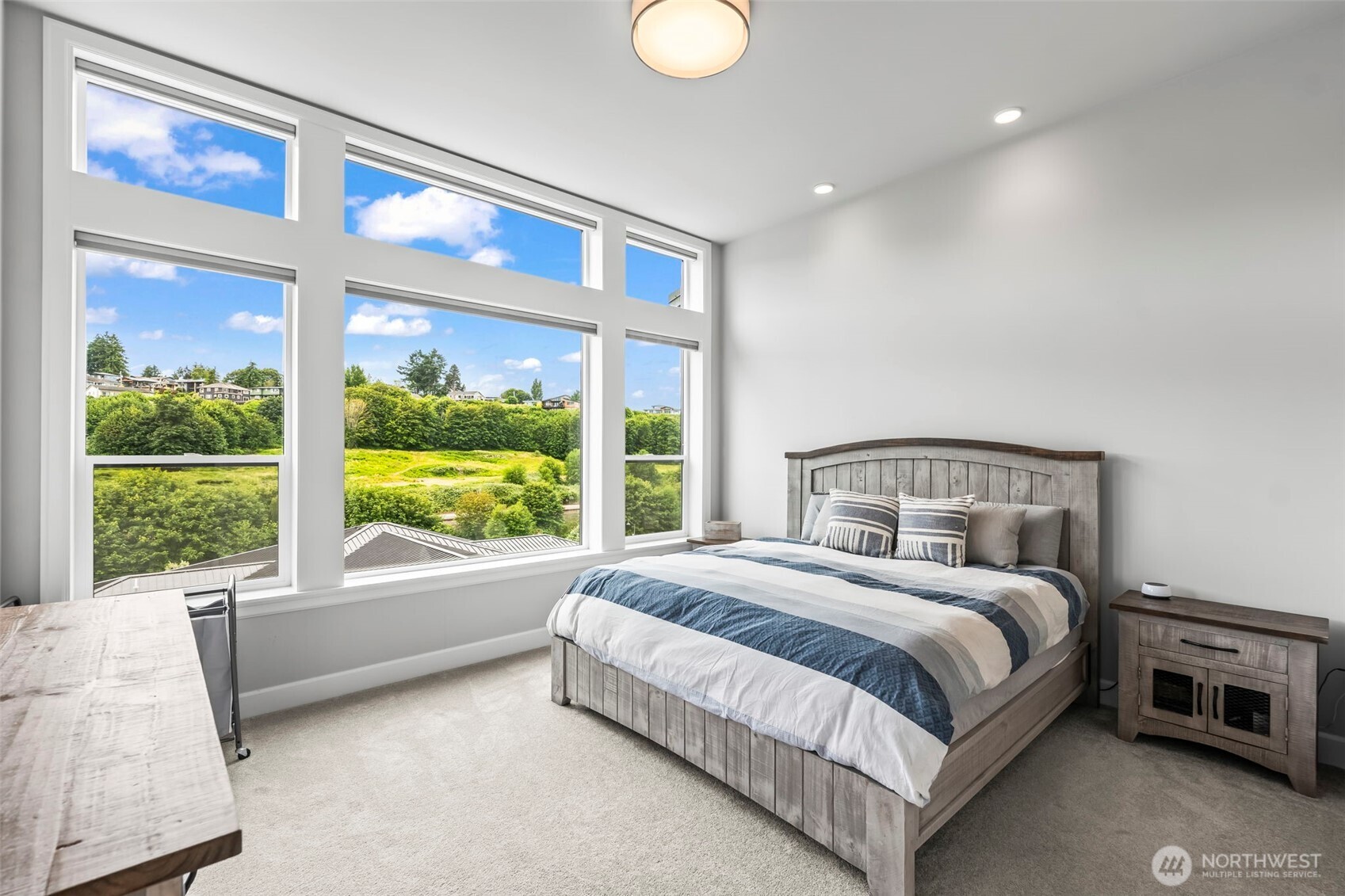 4907 Main Street Unit: 830