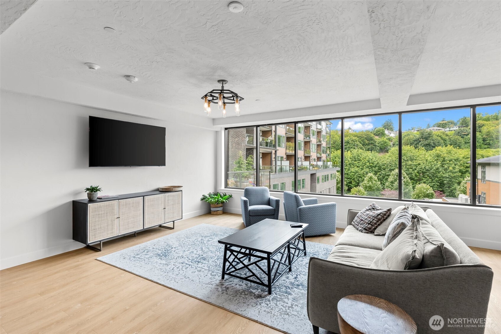 4907 Main Street Unit: 830