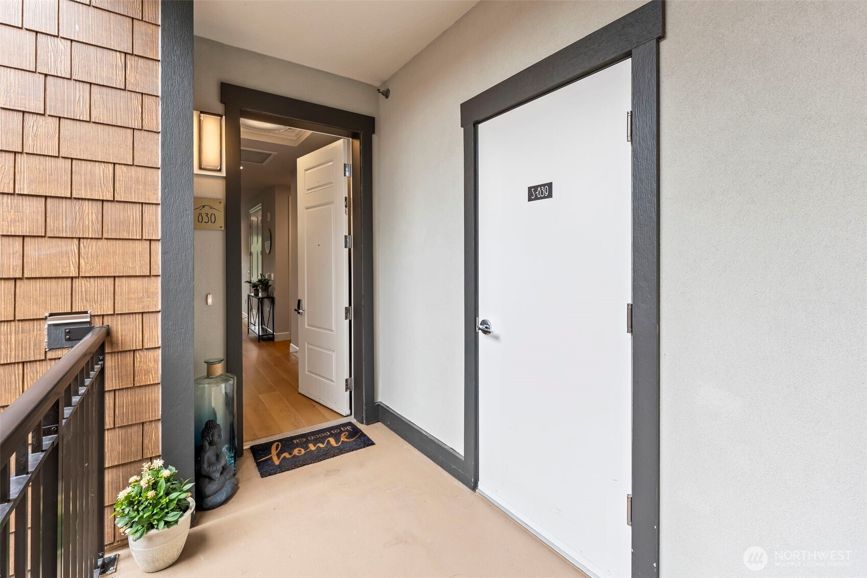 4907 Main Street Unit: 830