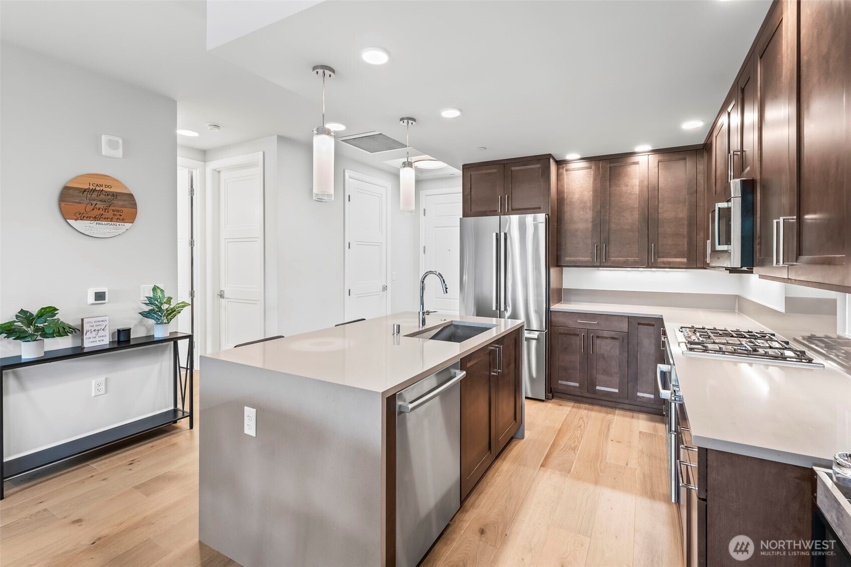 4907 Main Street Unit: 830