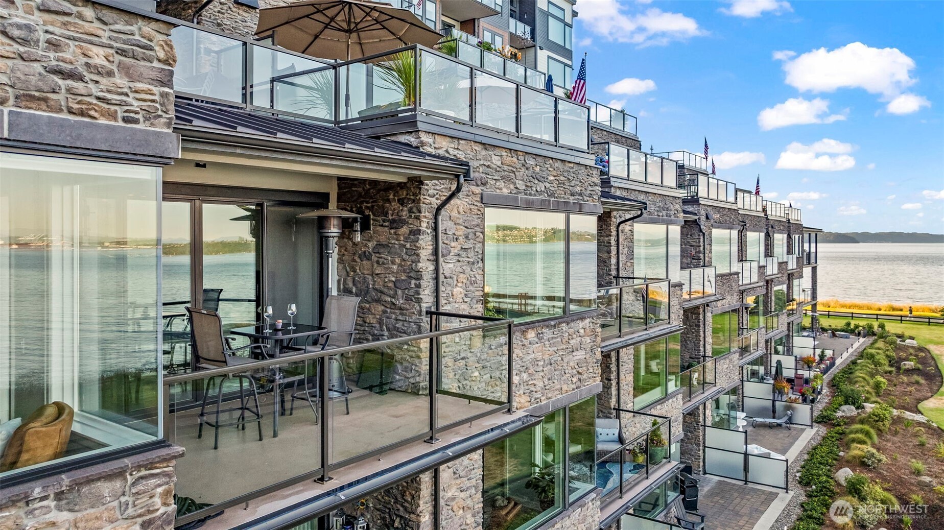 4907 Main Street Unit: 317
