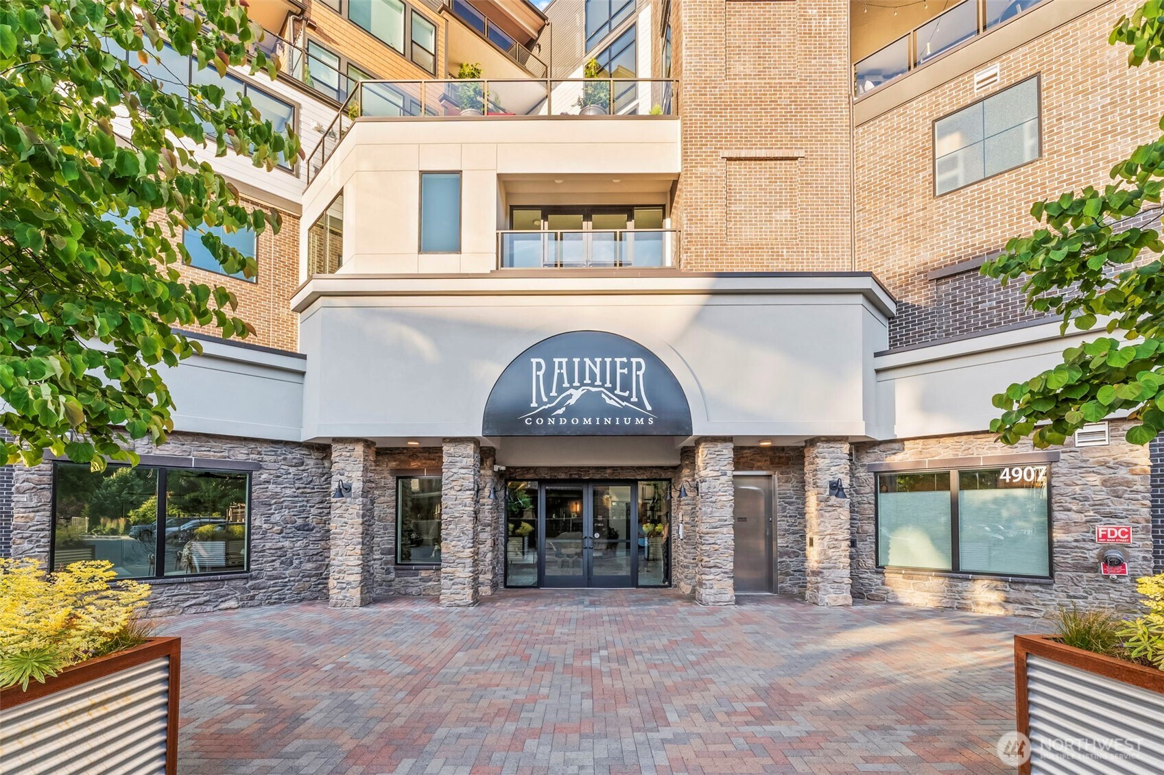 4907 Main Street Unit: 317