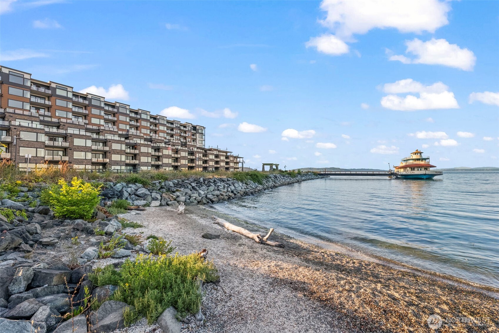 4907 Main Street Unit: 317