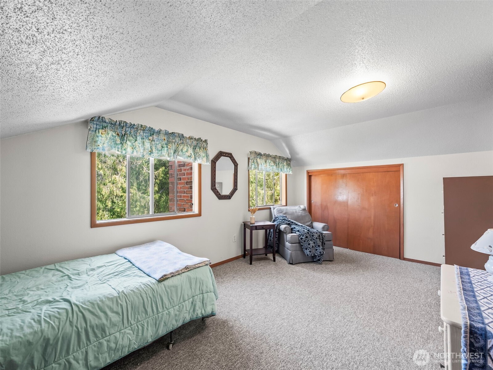 5523 53rd Street W