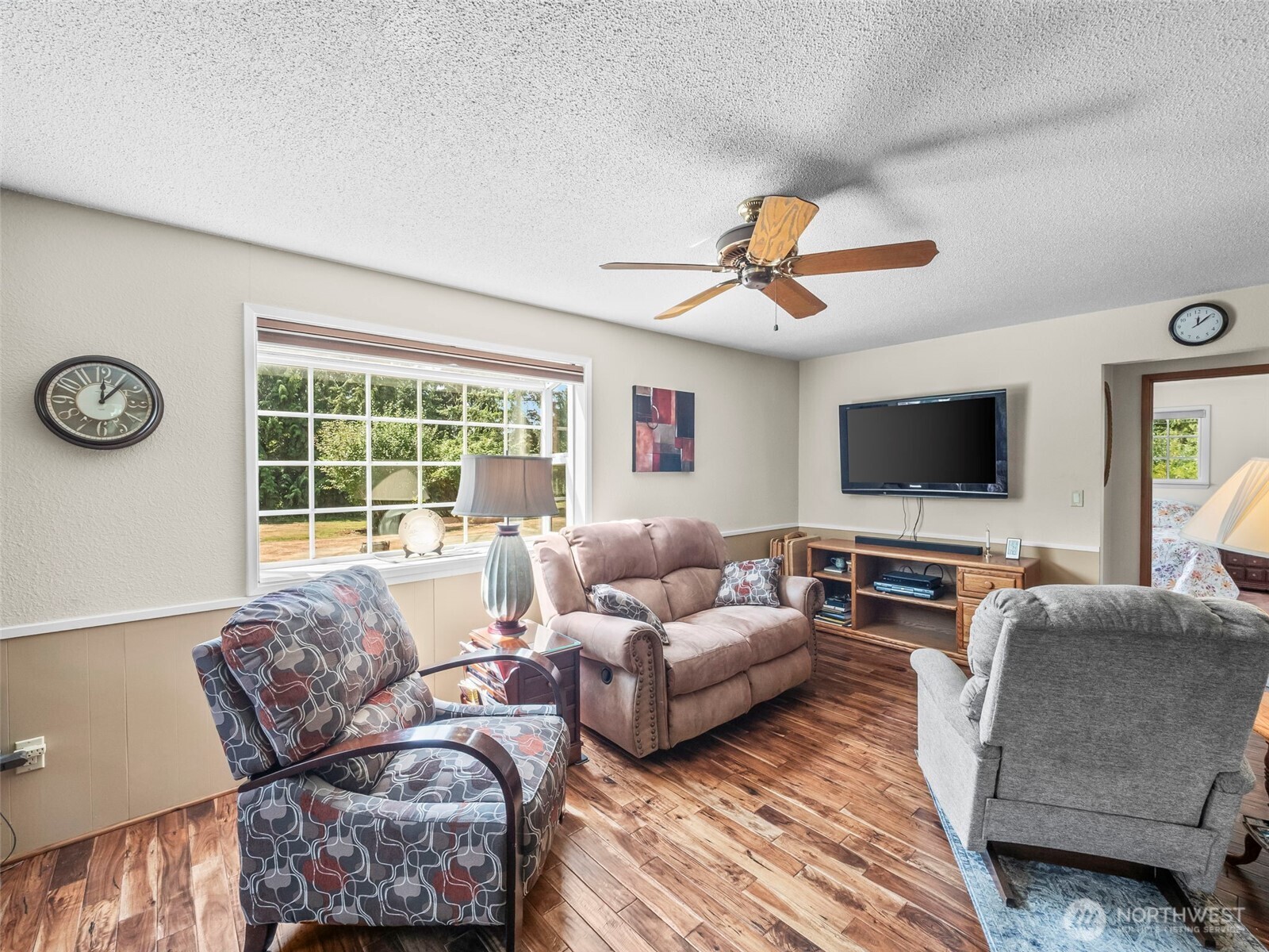 5523 53rd Street W