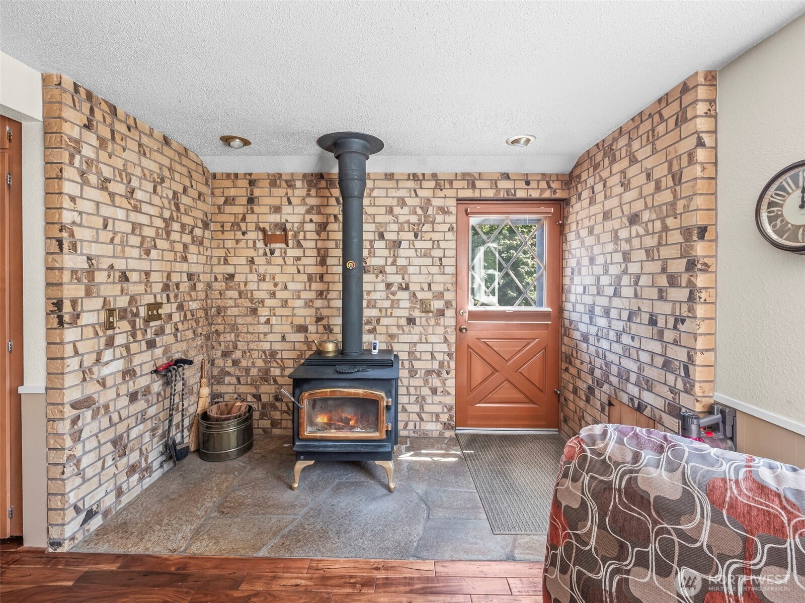 5523 53rd Street W