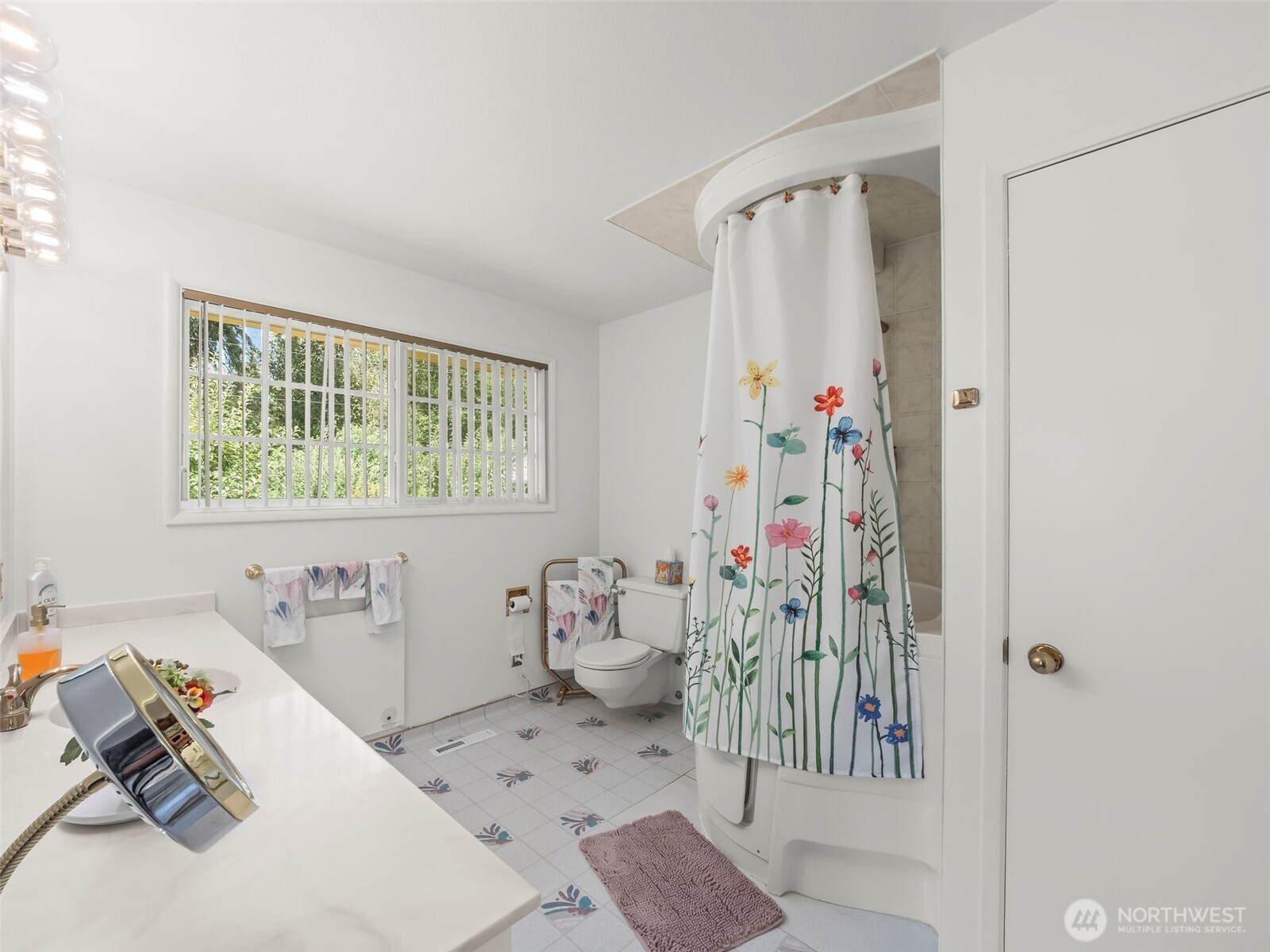 5523 53rd Street W