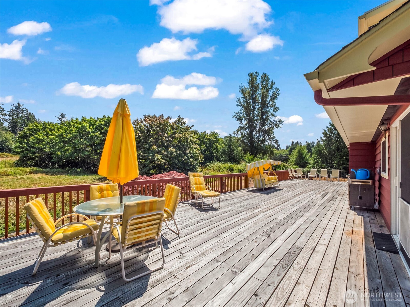 5523 53rd Street W