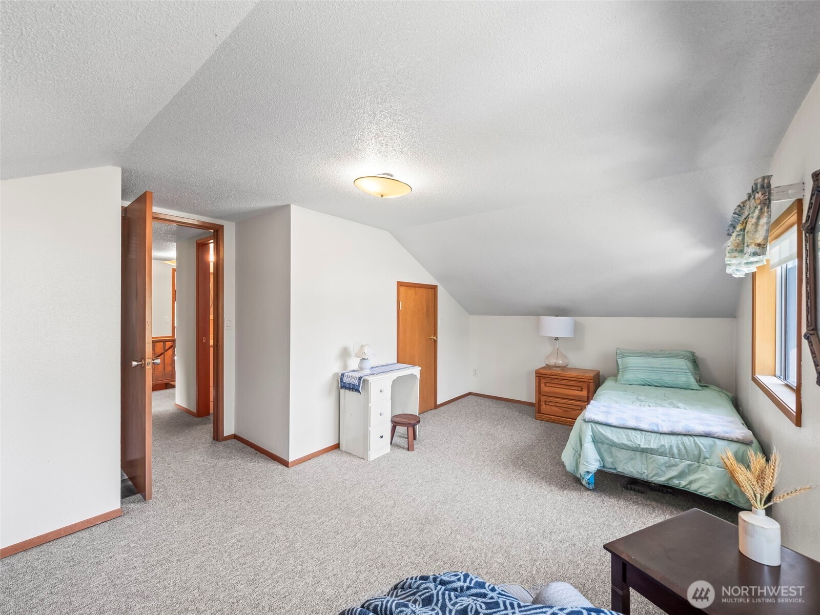 5523 53rd Street W