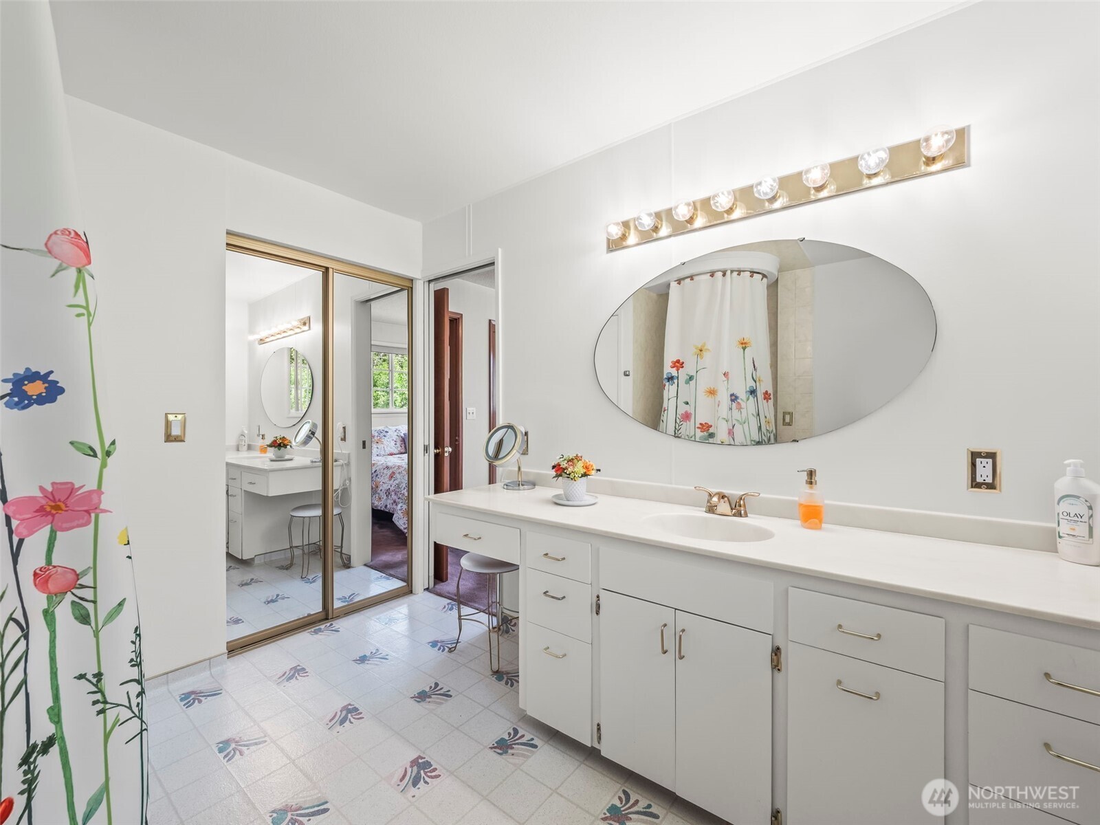 5523 53rd Street W