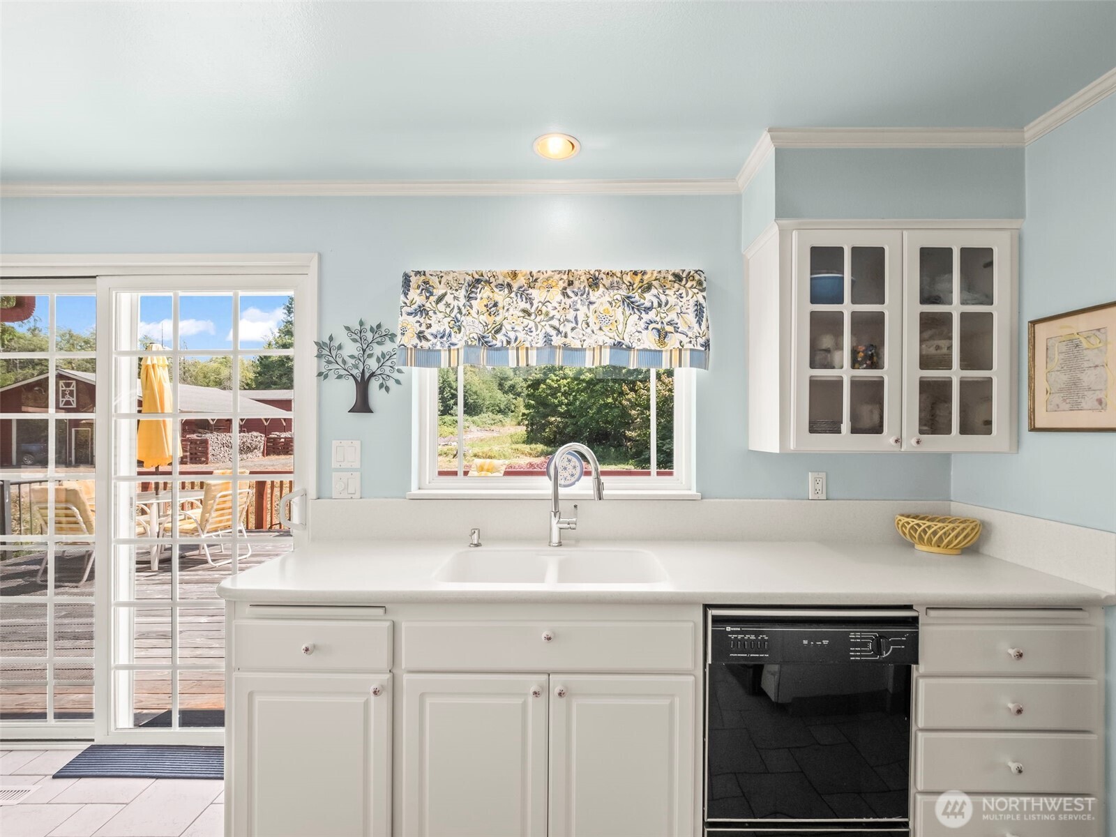 5523 53rd Street W