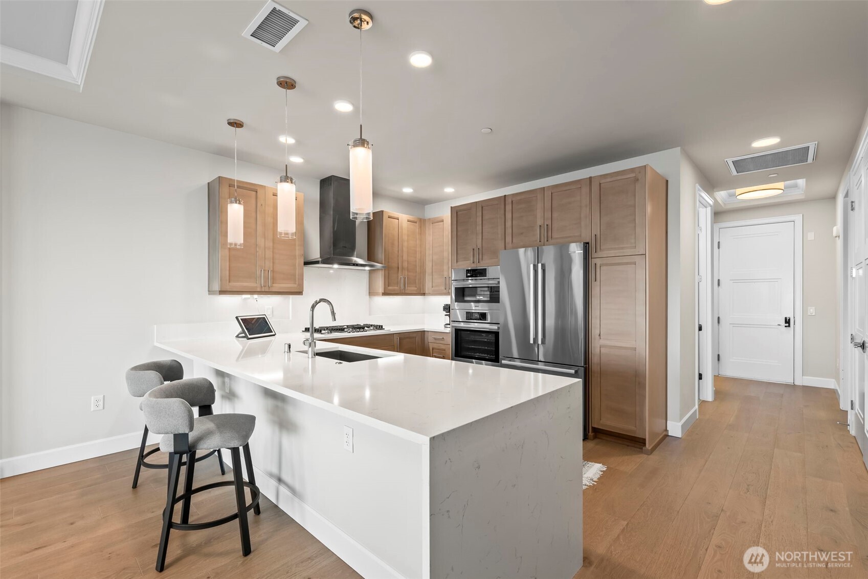 4907 Main Street Unit: 317