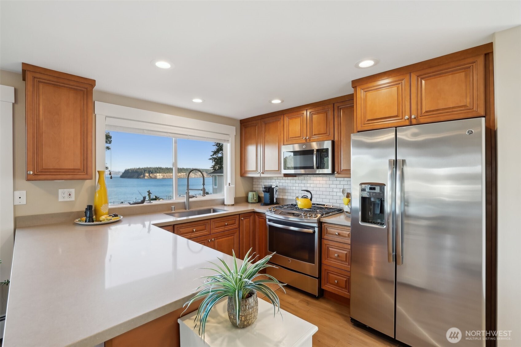 7143 Grandview Place Unit: 1