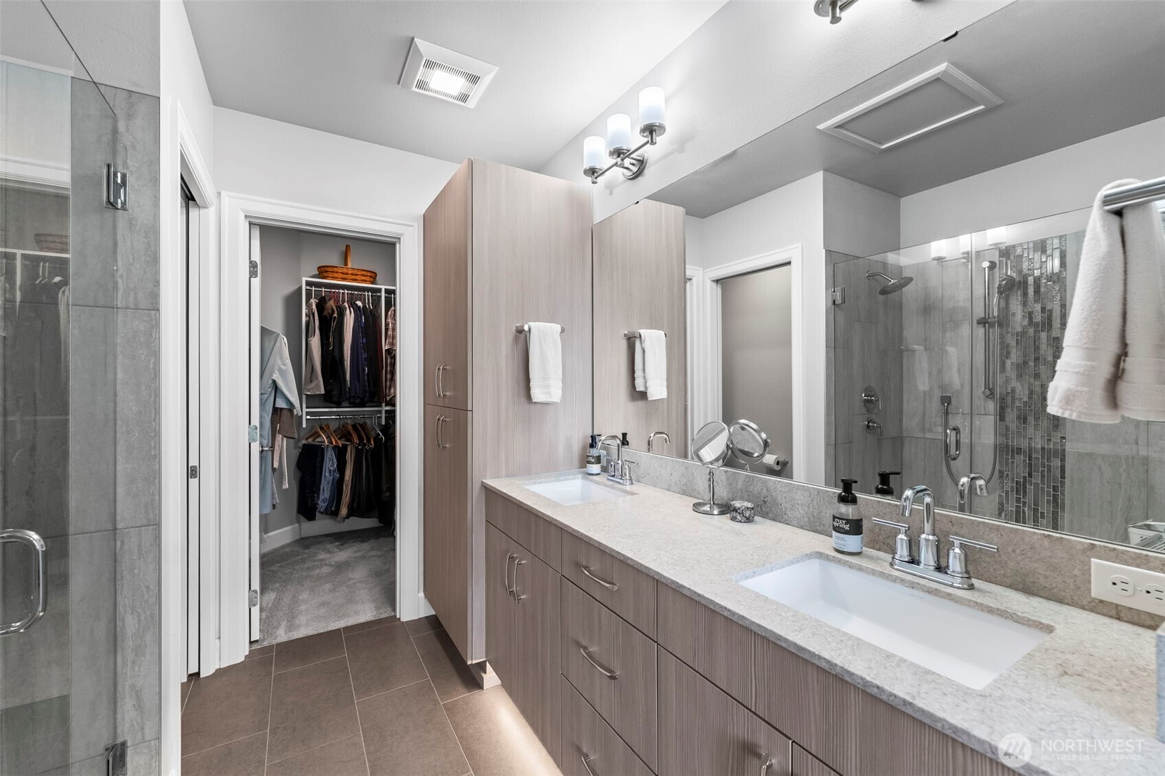 4961 Main Street Unit: 421