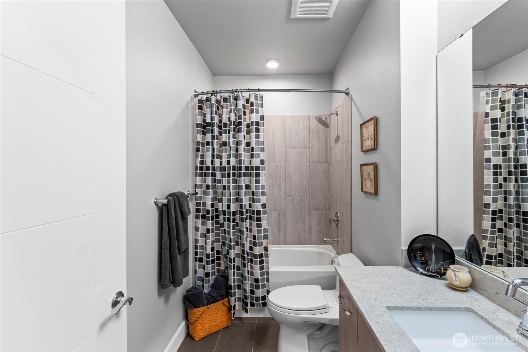 4961 Main Street Unit: 421