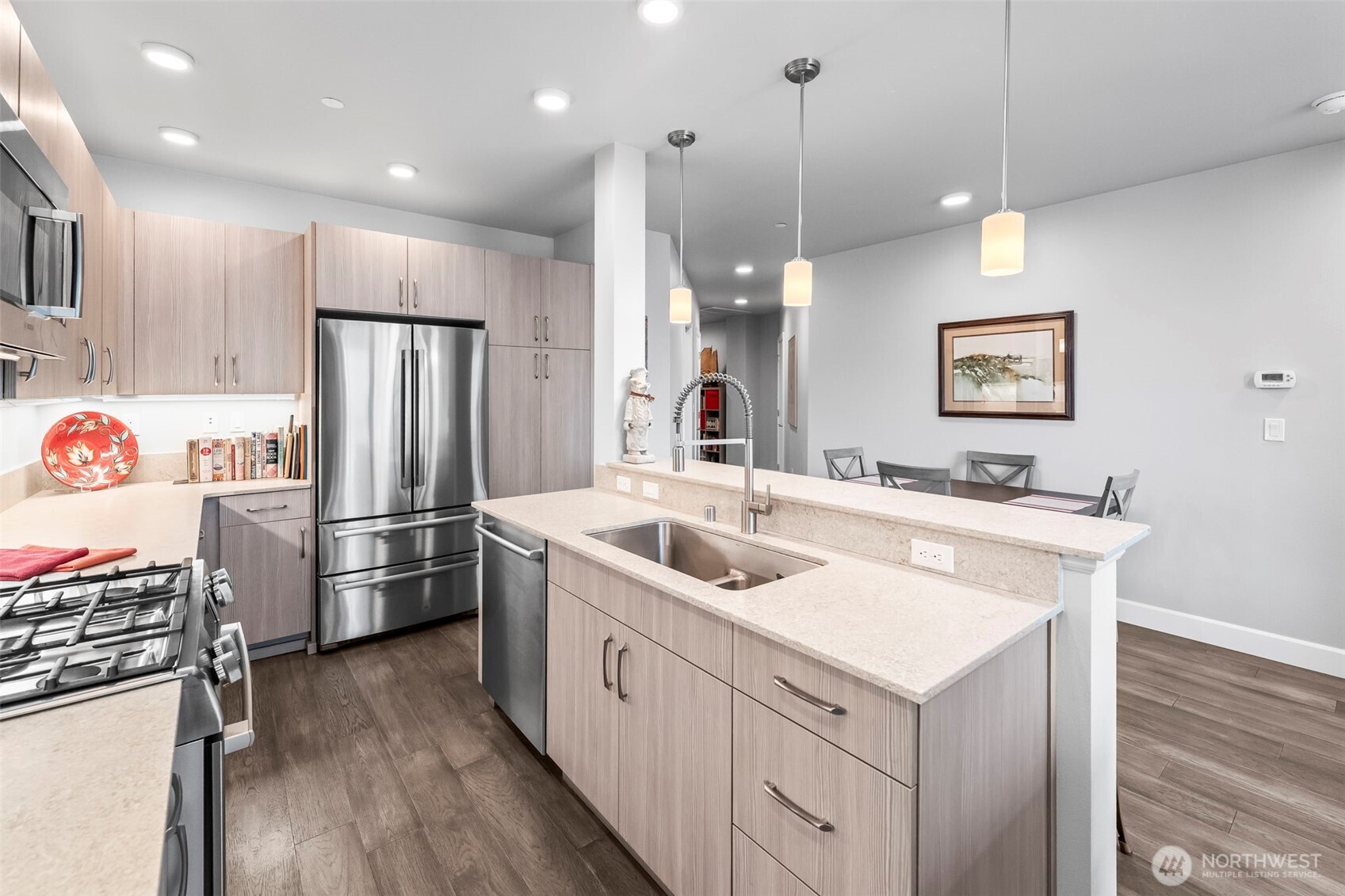 4961 Main Street Unit: 421