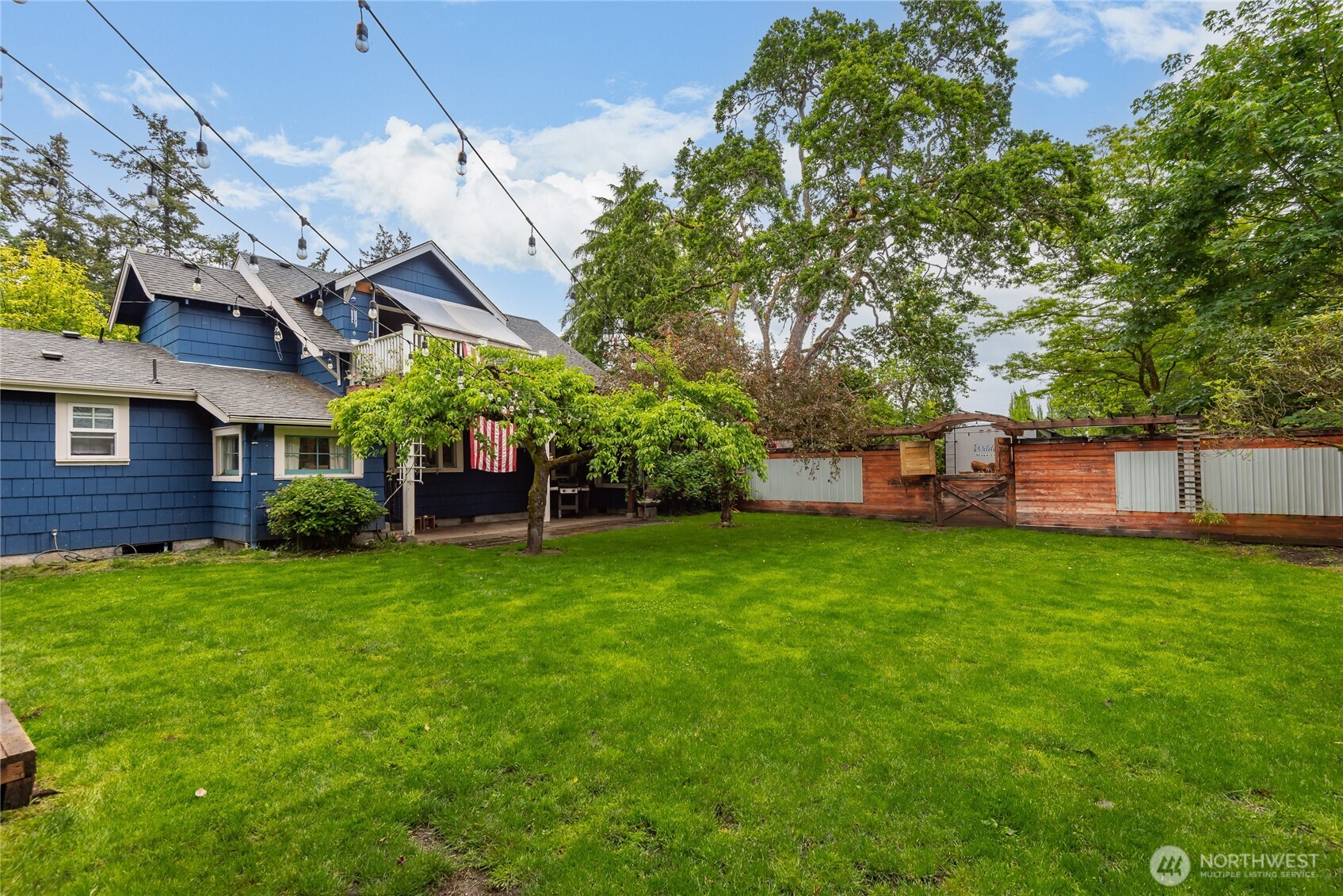 9302 Dekoven Drive SW