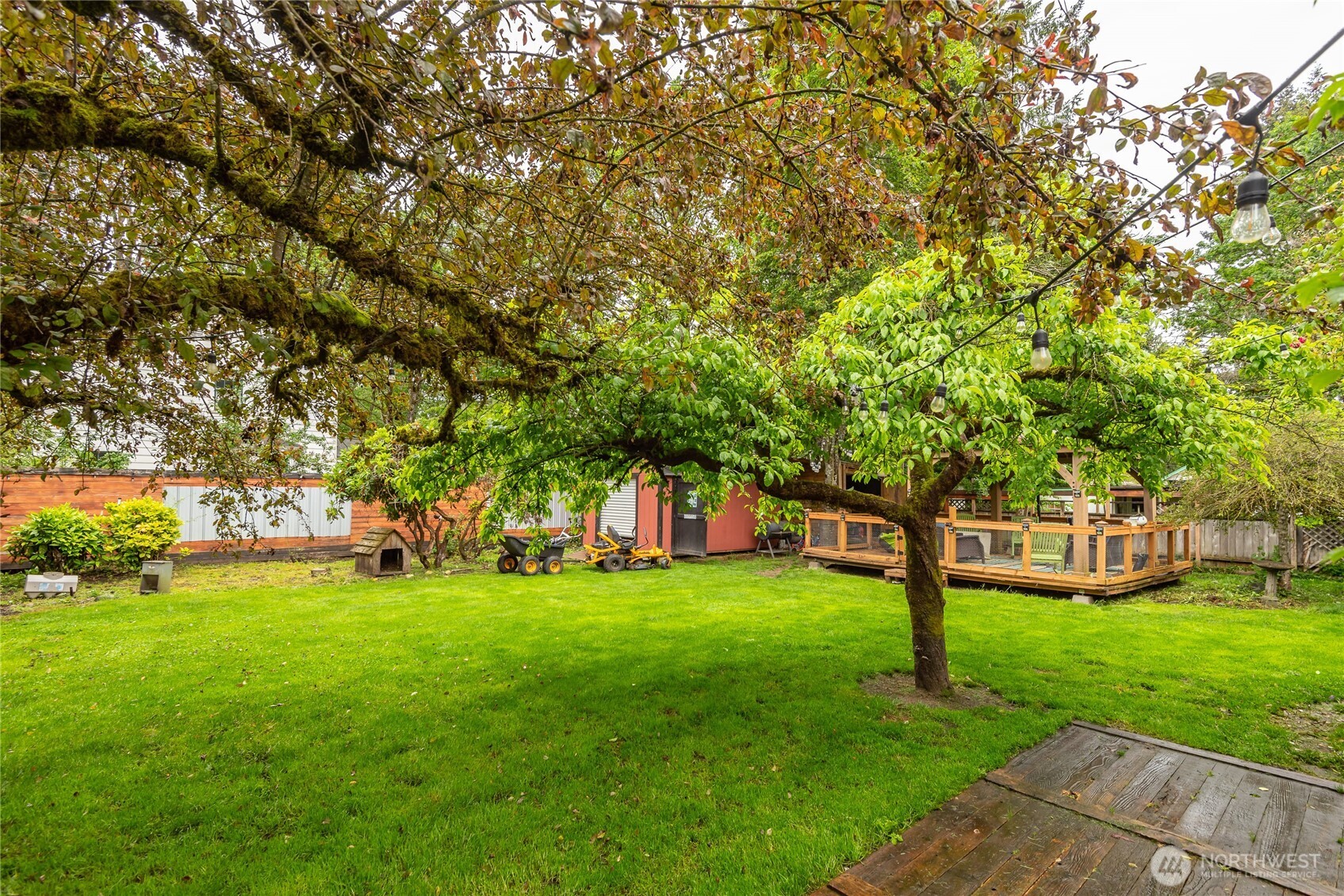 9302 Dekoven Drive SW