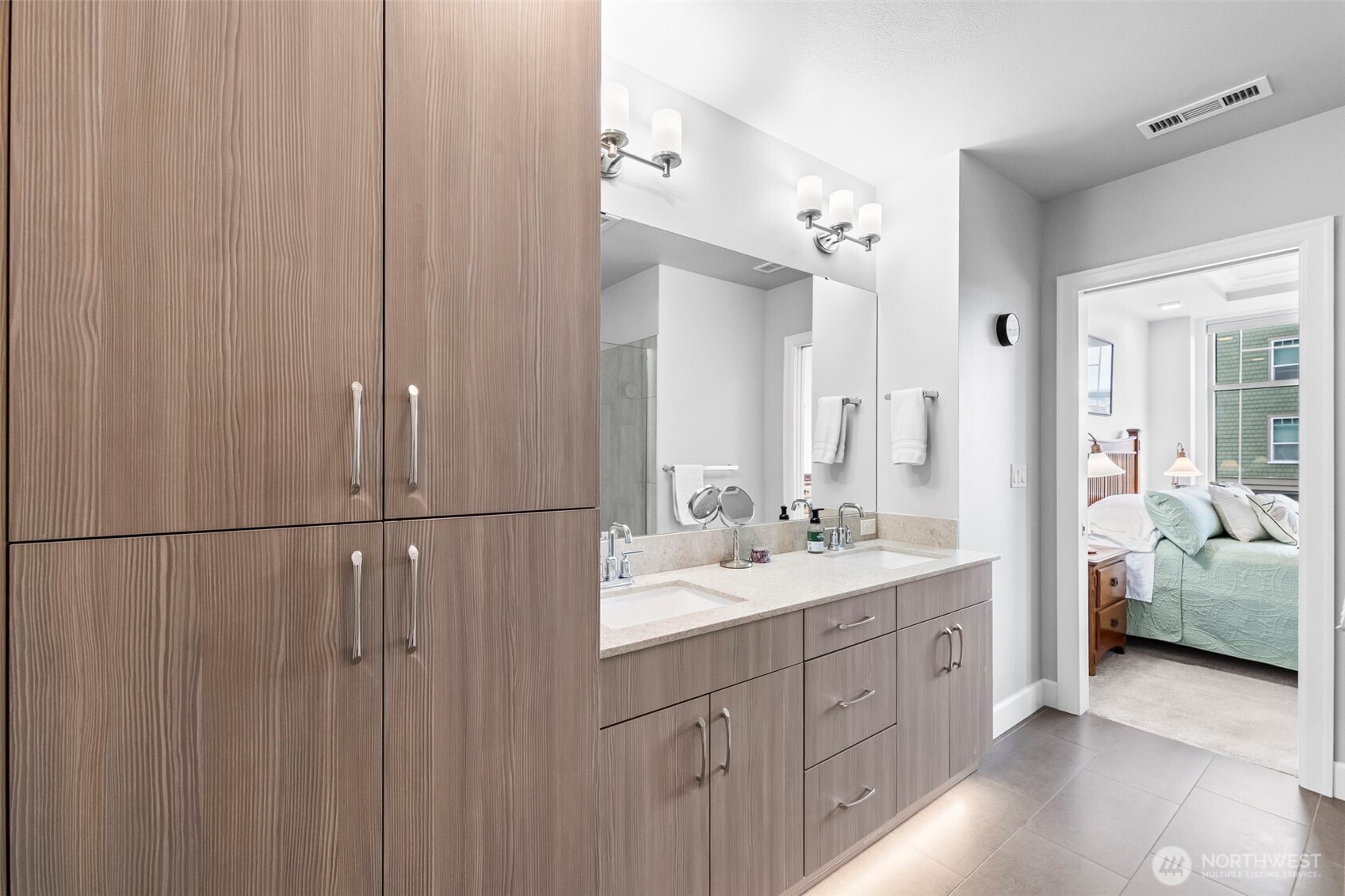 4961 Main Street Unit: 421