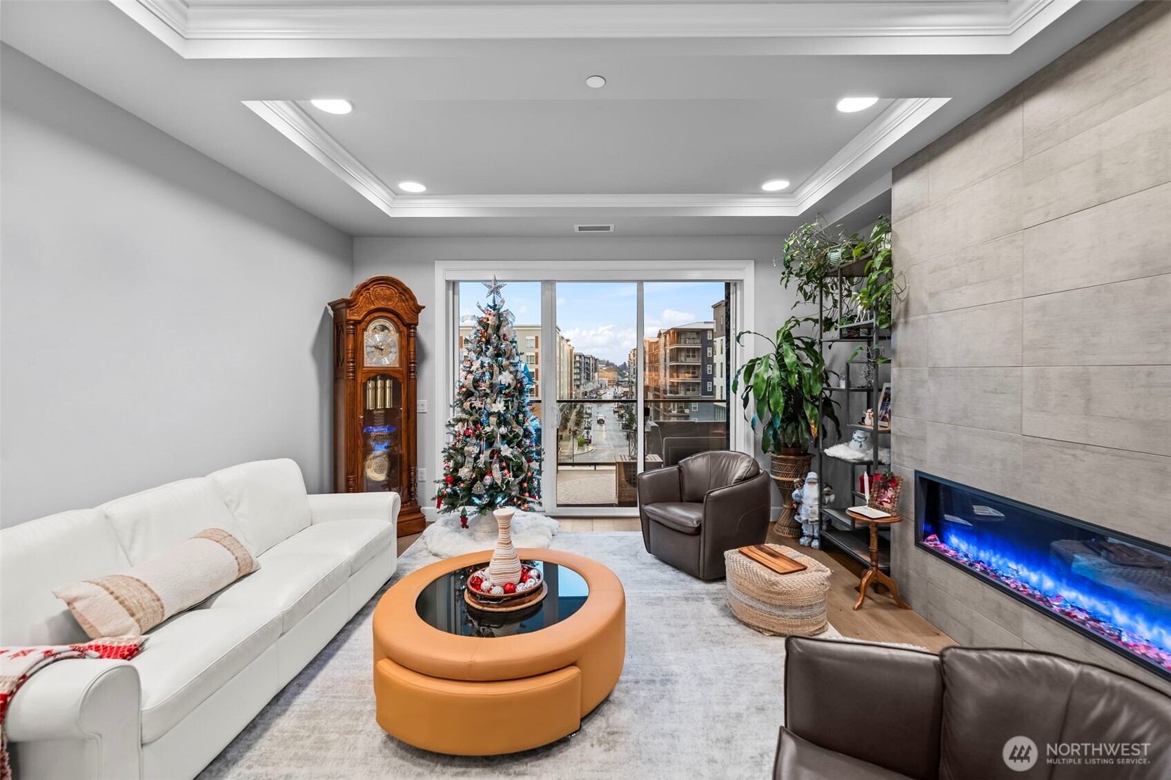 4907 Main Street Unit: 625