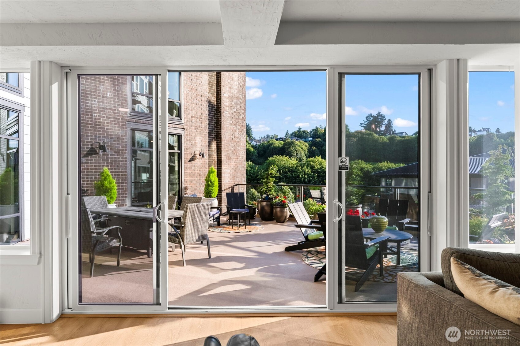 4907 Main Street Unit: 625