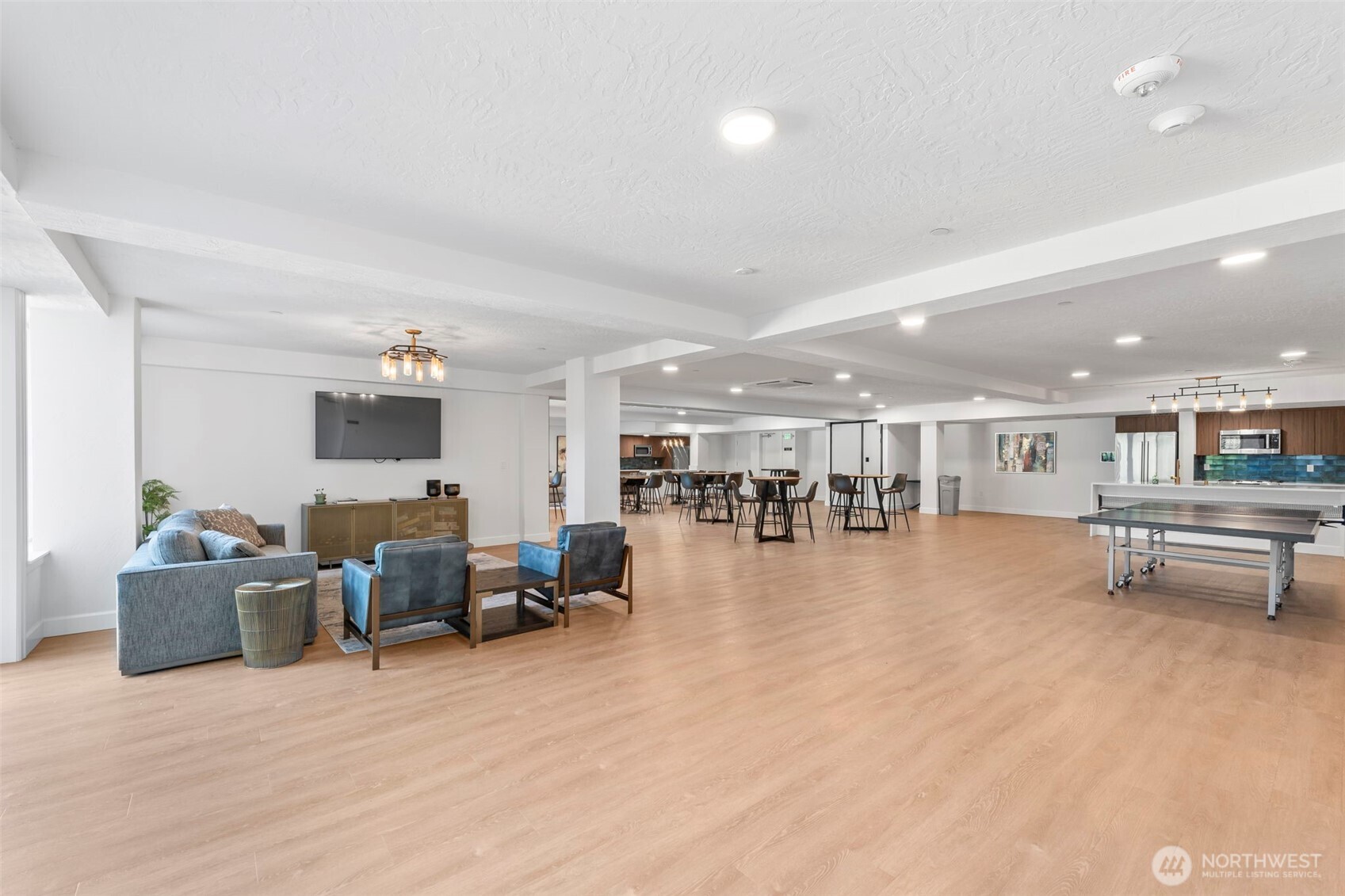 4907 Main Street Unit: 625